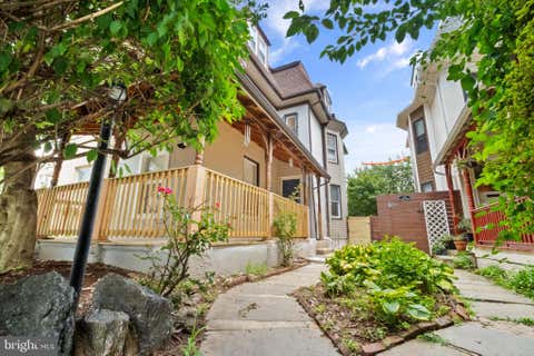 Townhouse For Sale - 302 W Earlham Terrace<br/> PHILADELPHIA, PA 19144