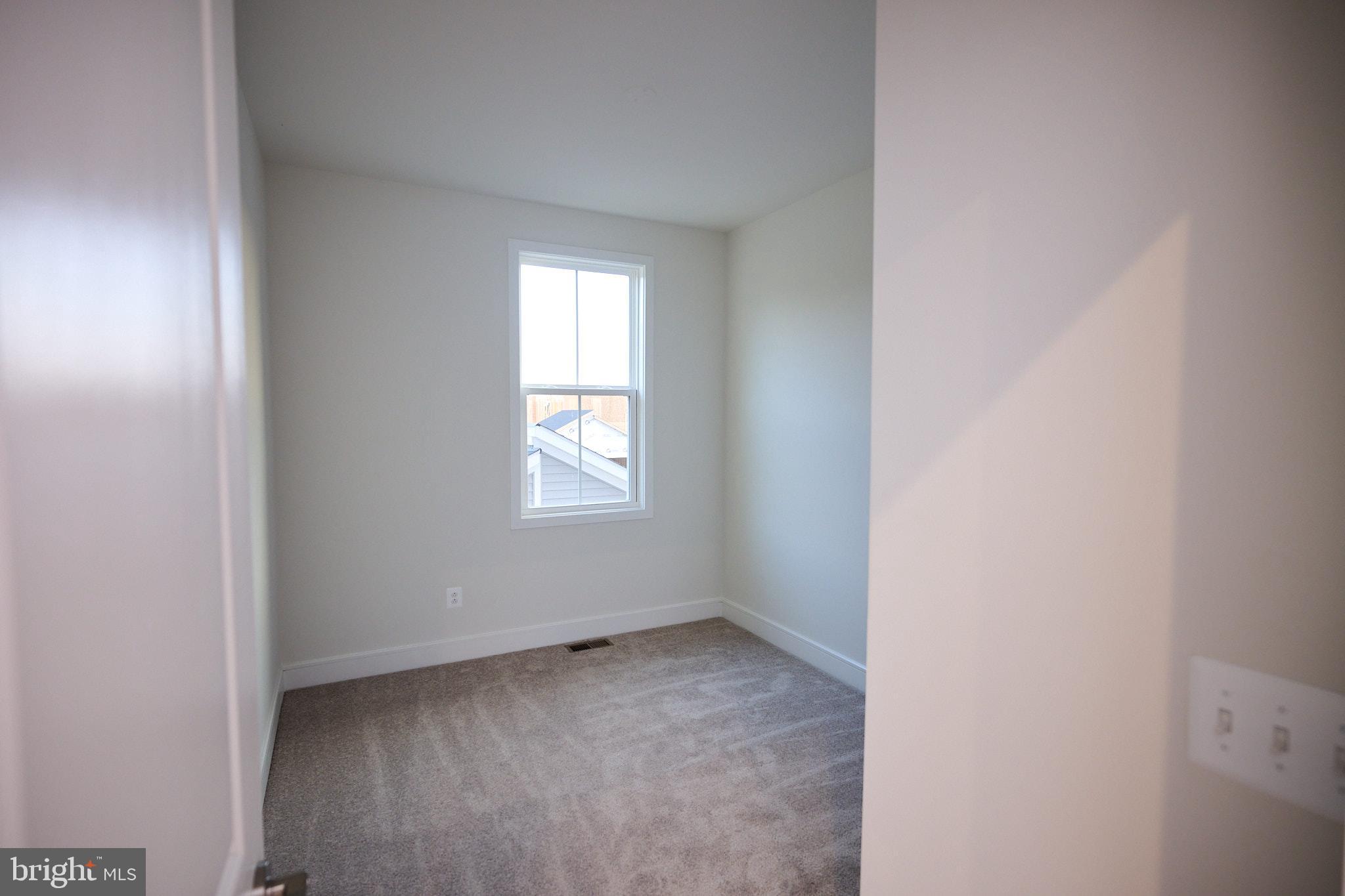 SOUTH 620 - Residential Lease