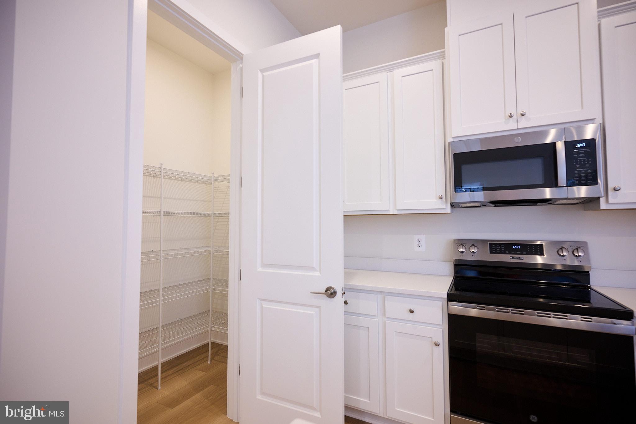 SOUTH 620 - Residential Lease