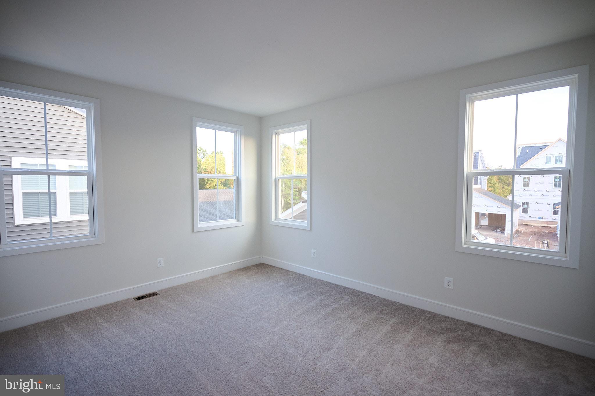 SOUTH 620 - Residential Lease