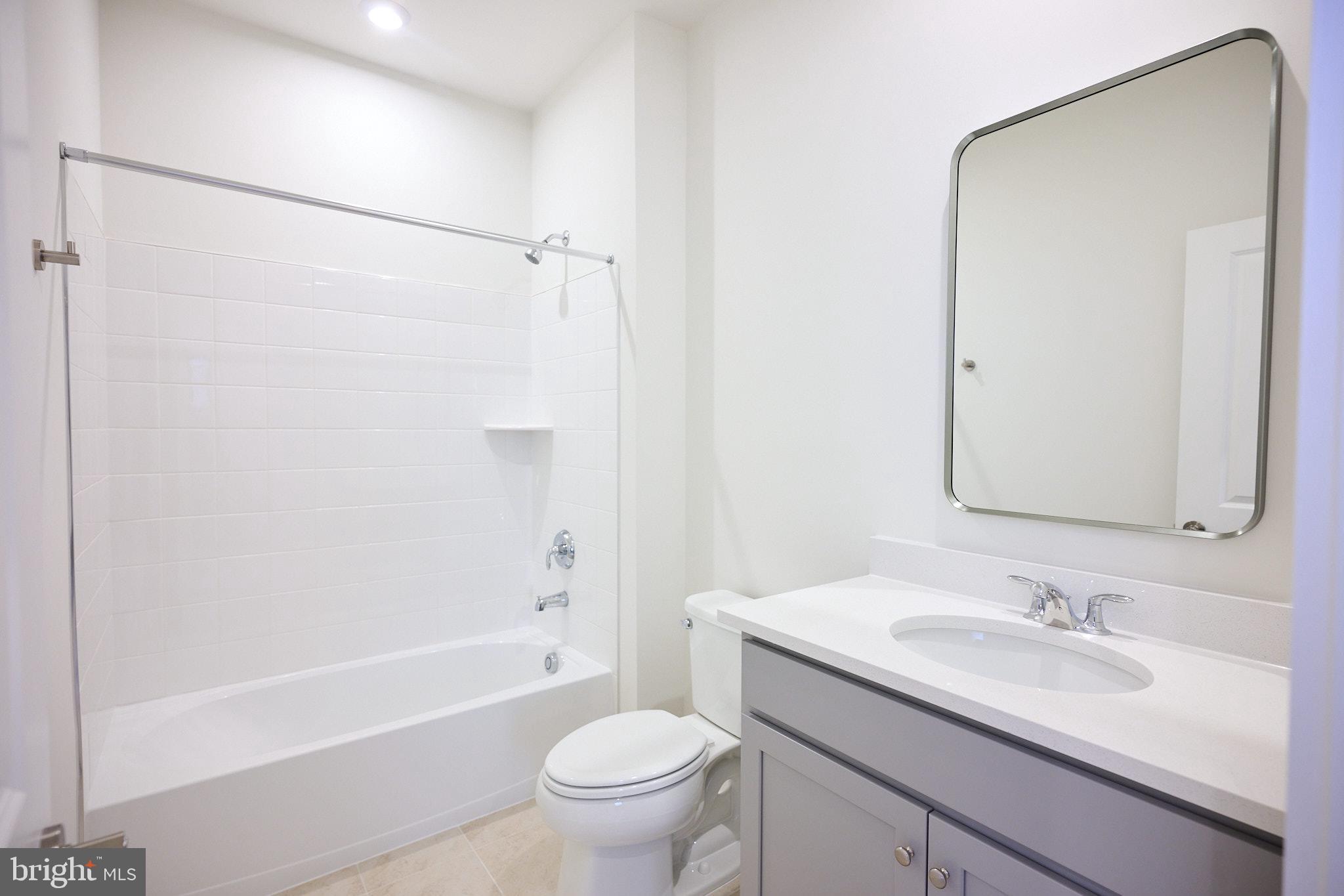 SOUTH 620 - Residential Lease