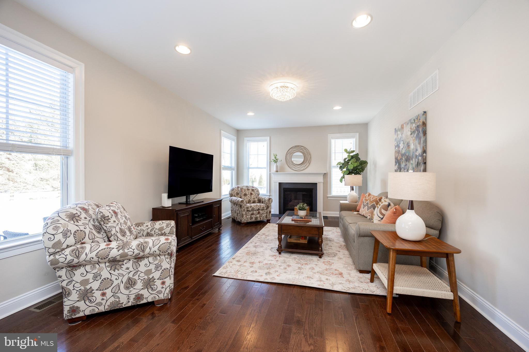 MANORS AT BRYNWOOD - Residential