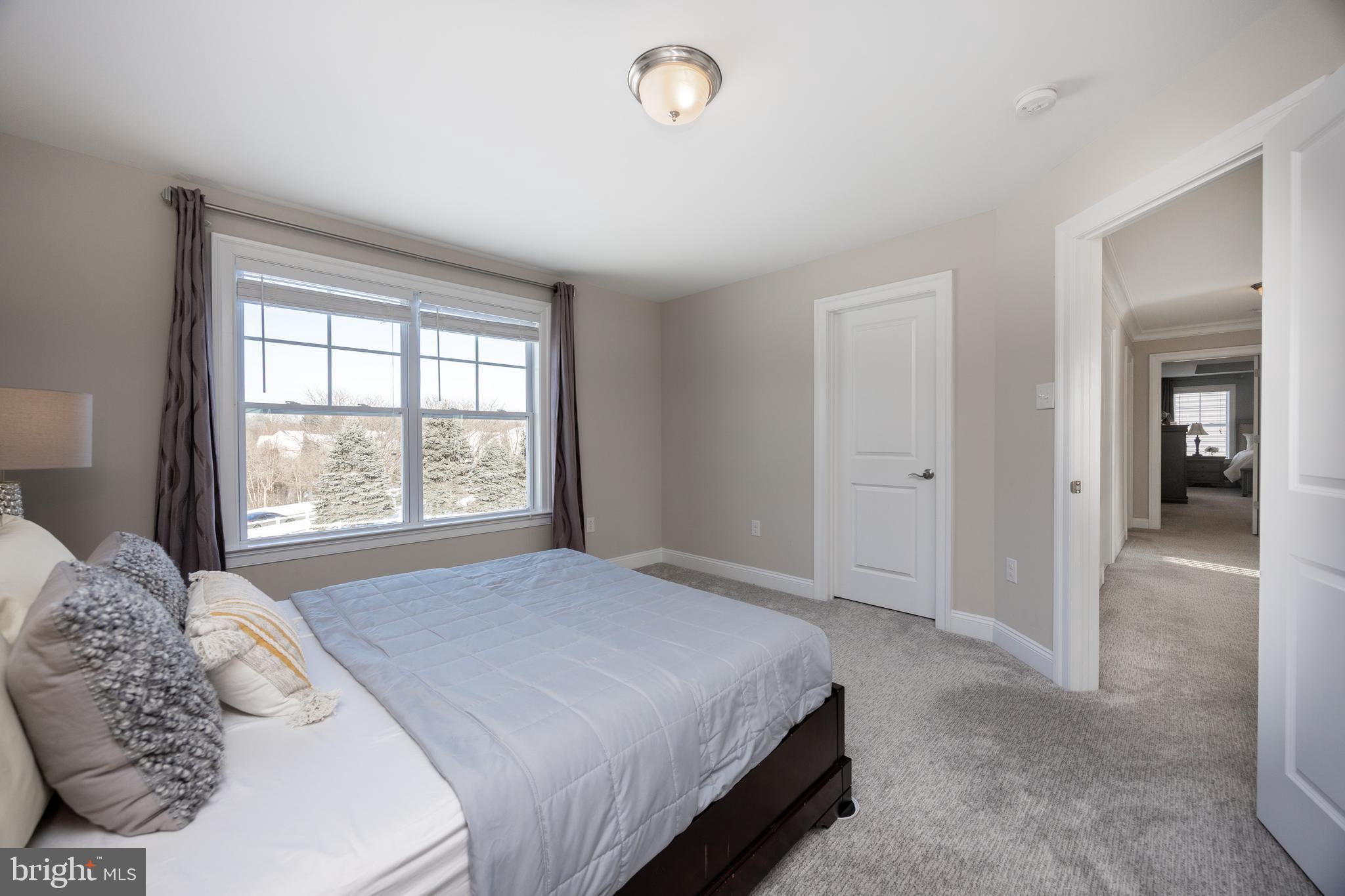 MANORS AT BRYNWOOD - Residential