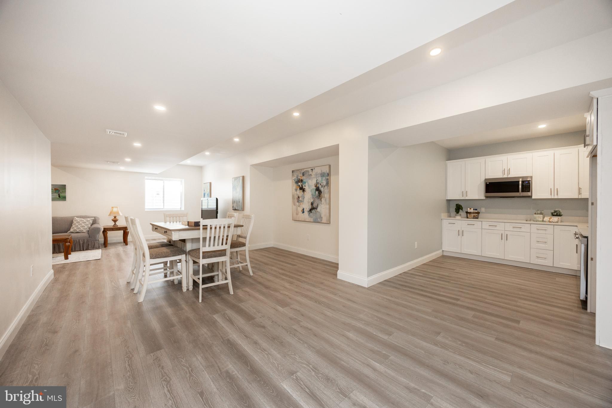 MANORS AT BRYNWOOD - Residential