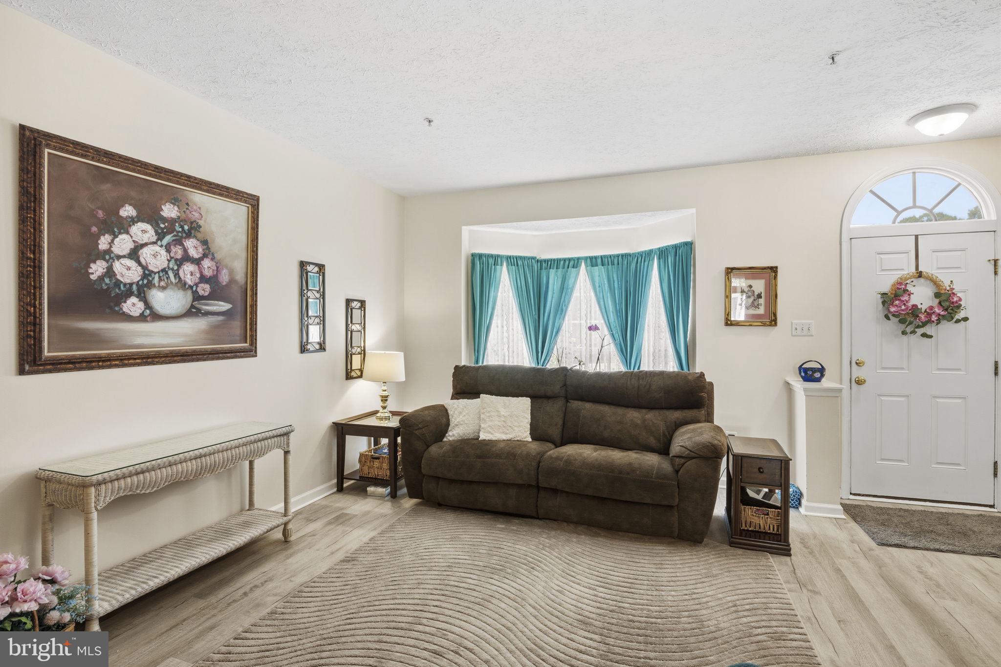 5080 BRISTLE CONE COURT