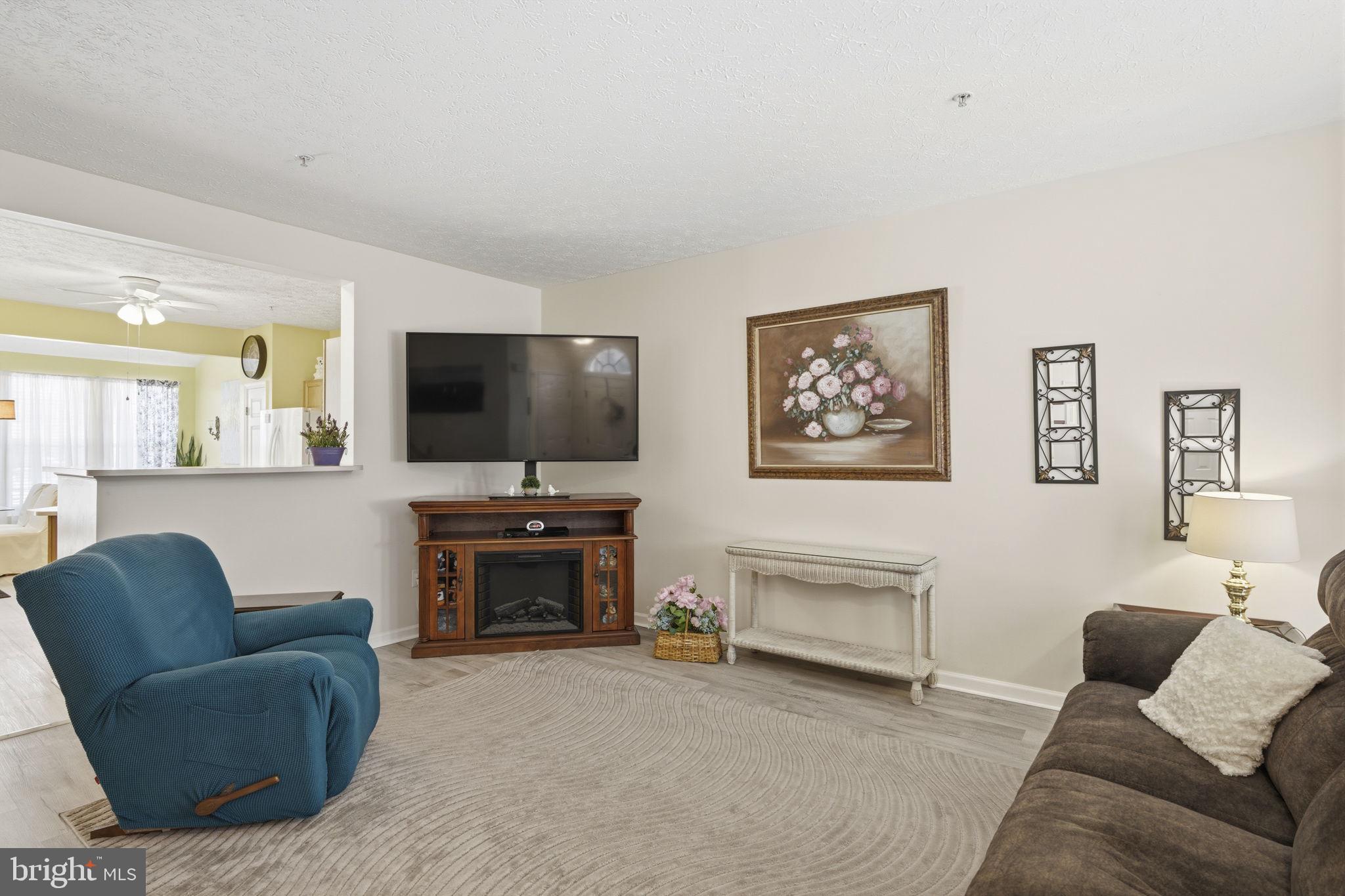 5080 BRISTLE CONE COURT