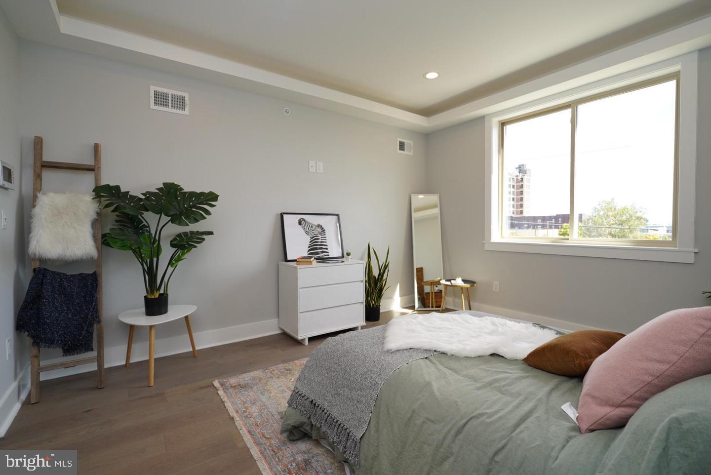 NORRIS SQUARE - Residential Lease