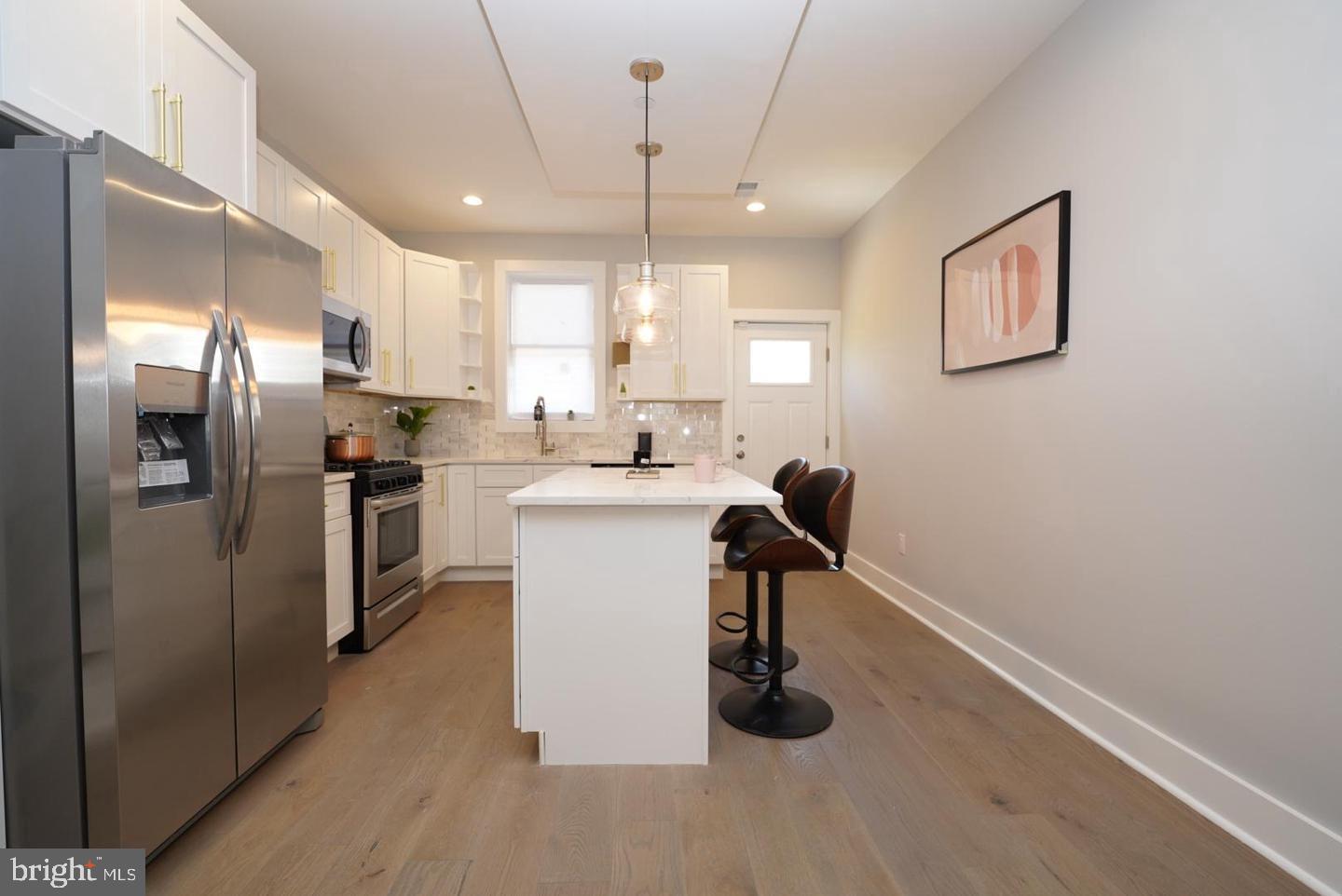 NORRIS SQUARE - Residential Lease