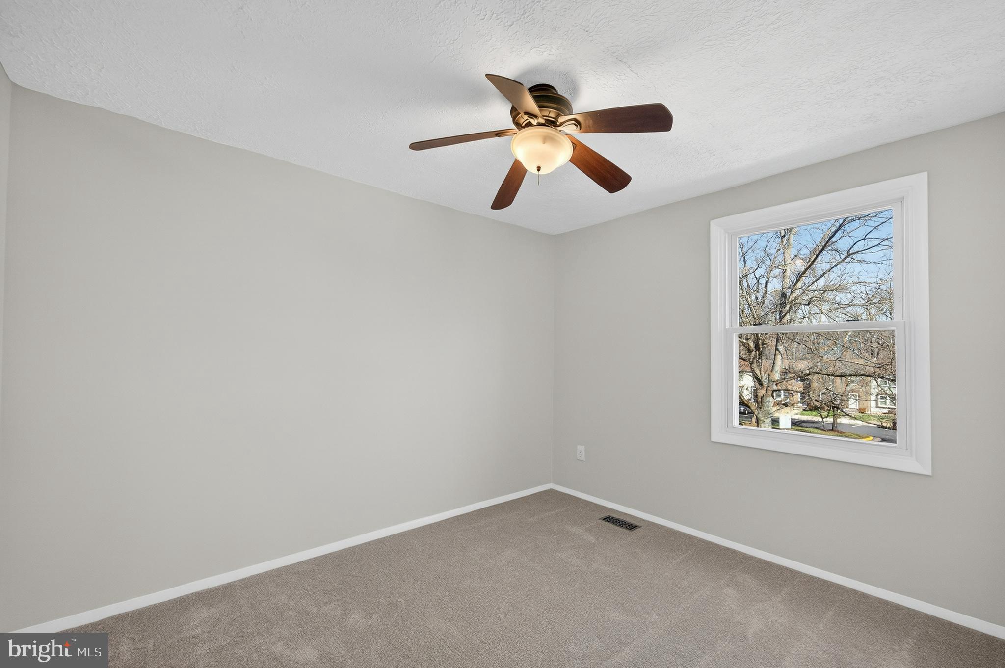 NEWINGTON FOREST - Residential