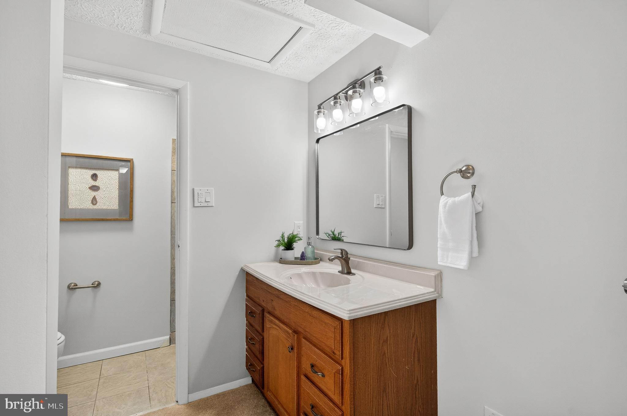 NEWINGTON FOREST - Residential