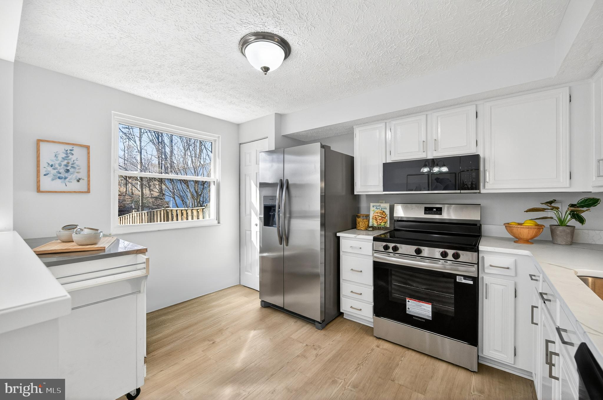 NEWINGTON FOREST - Residential