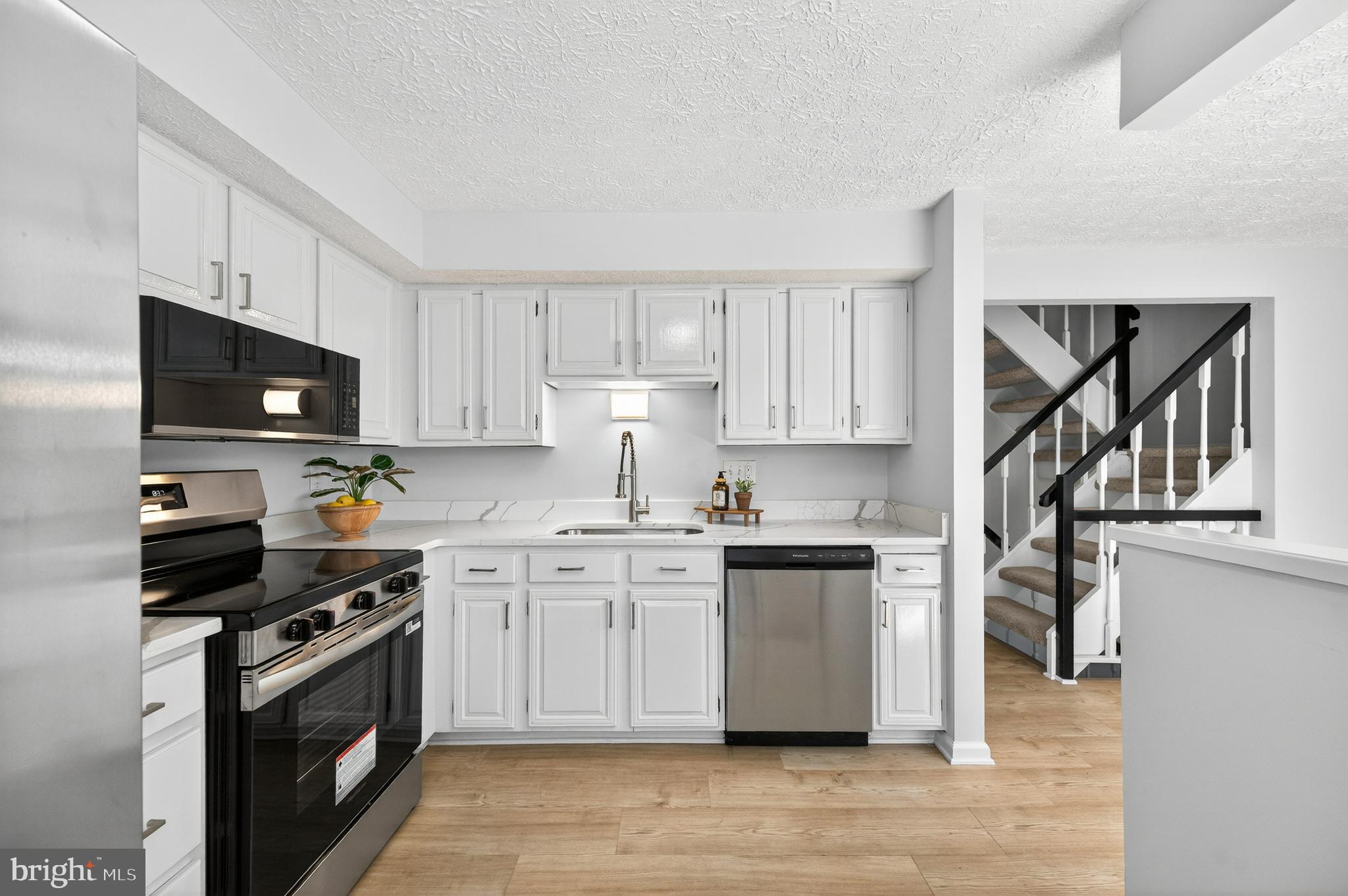 NEWINGTON FOREST - Residential