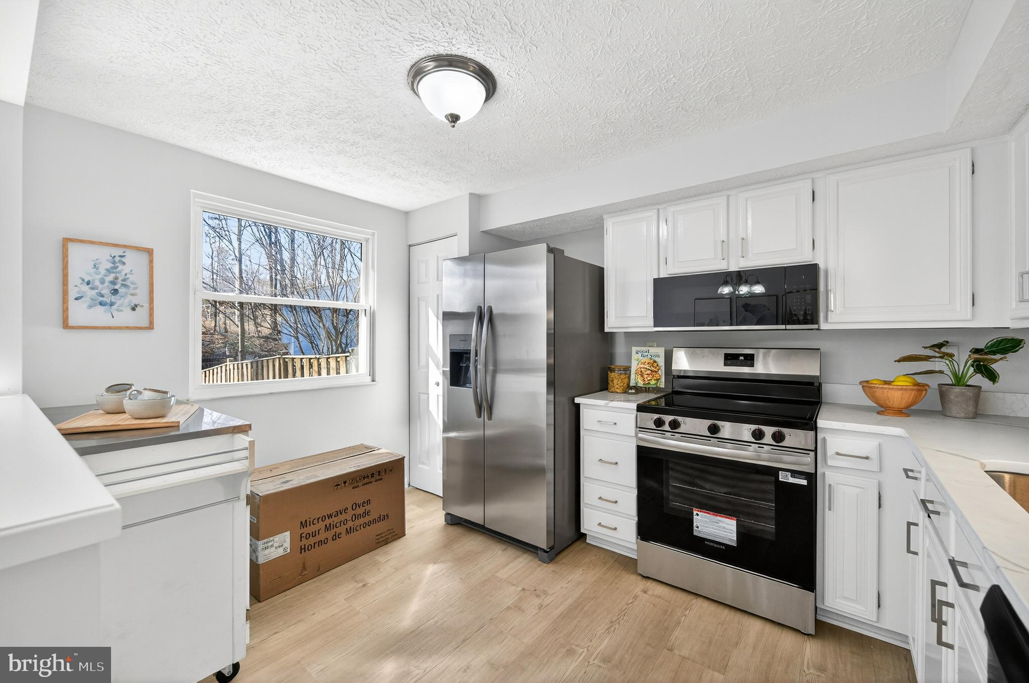 NEWINGTON FOREST - Residential