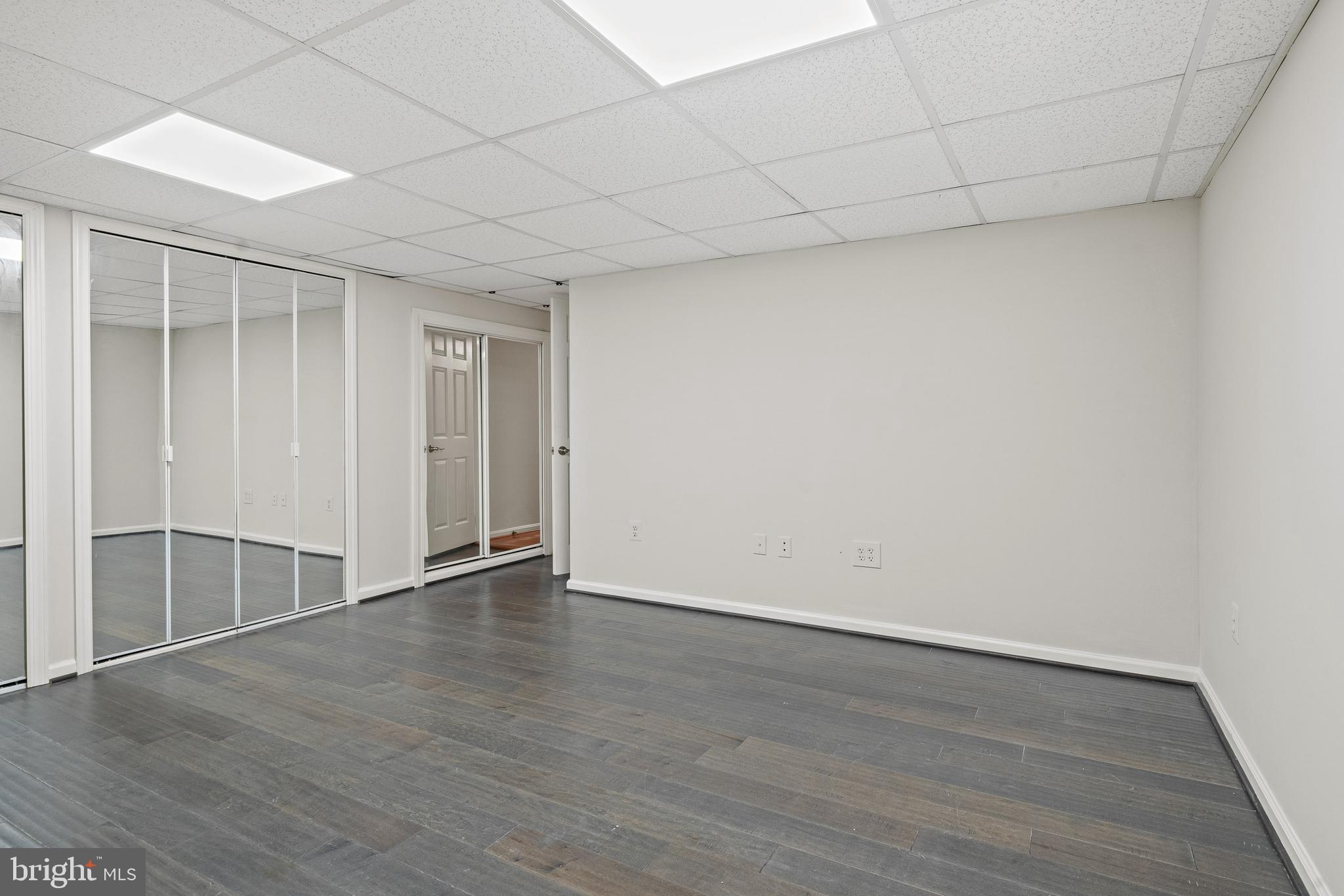 RIVERCHASE - Residential Lease