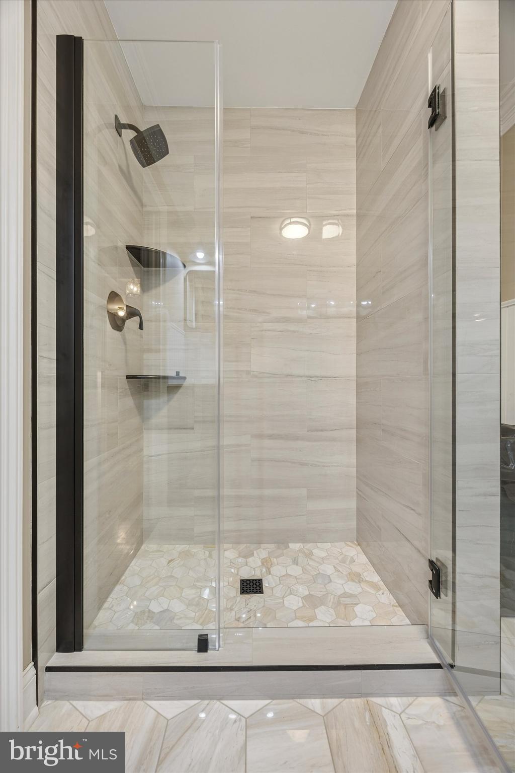 LAFAYETTE HILL - Residential