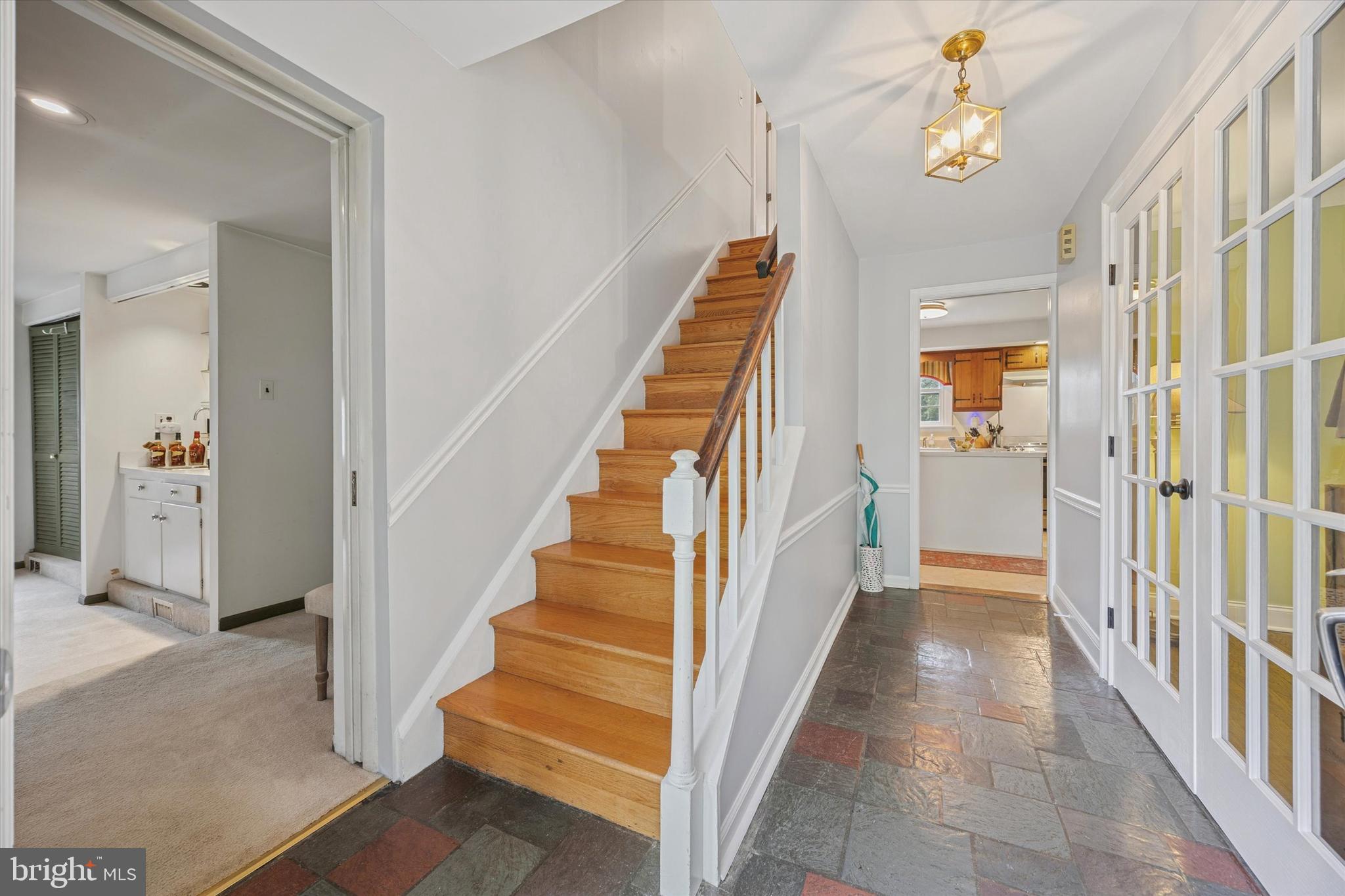 LAFAYETTE HILL - Residential