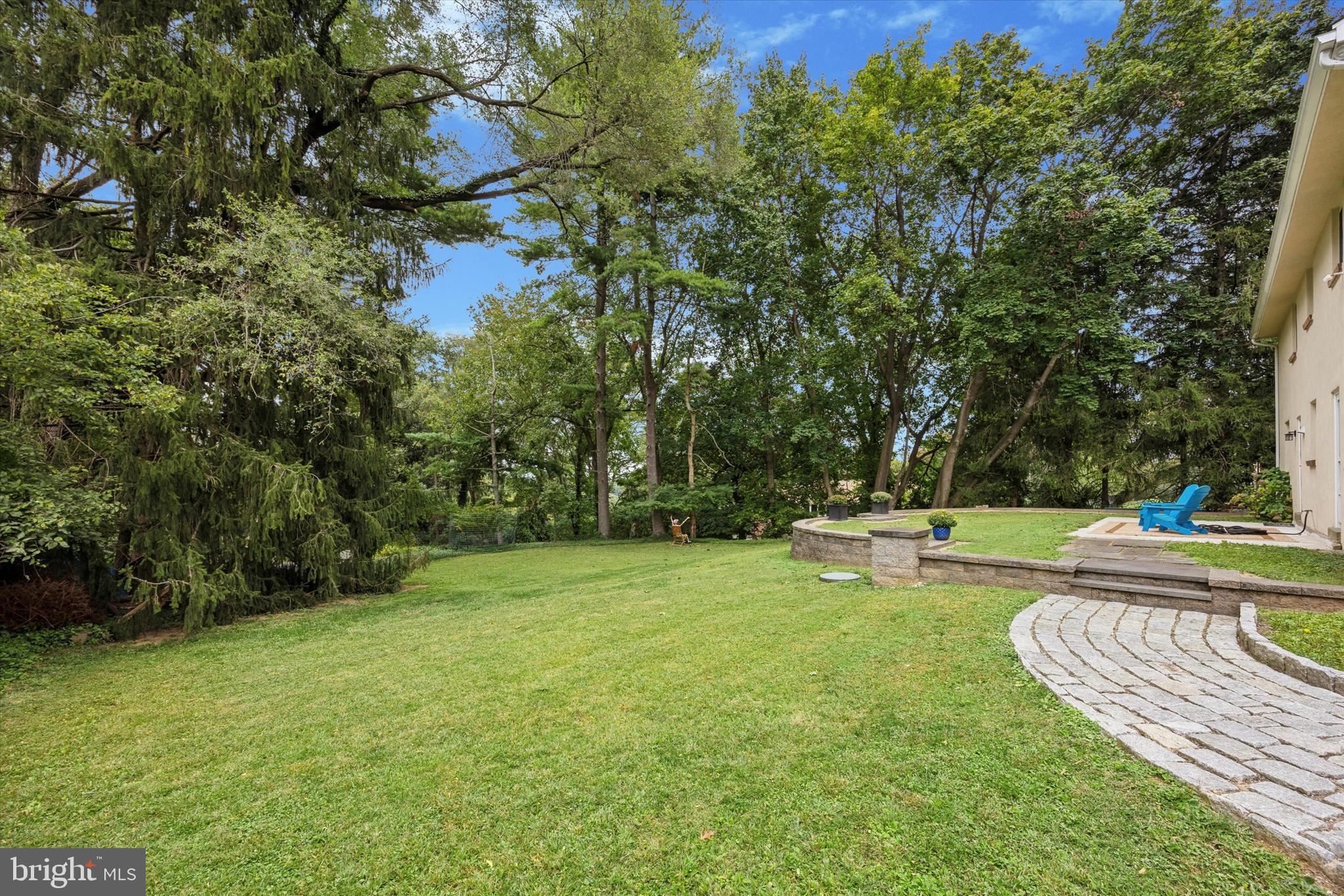 LAFAYETTE HILL - Residential