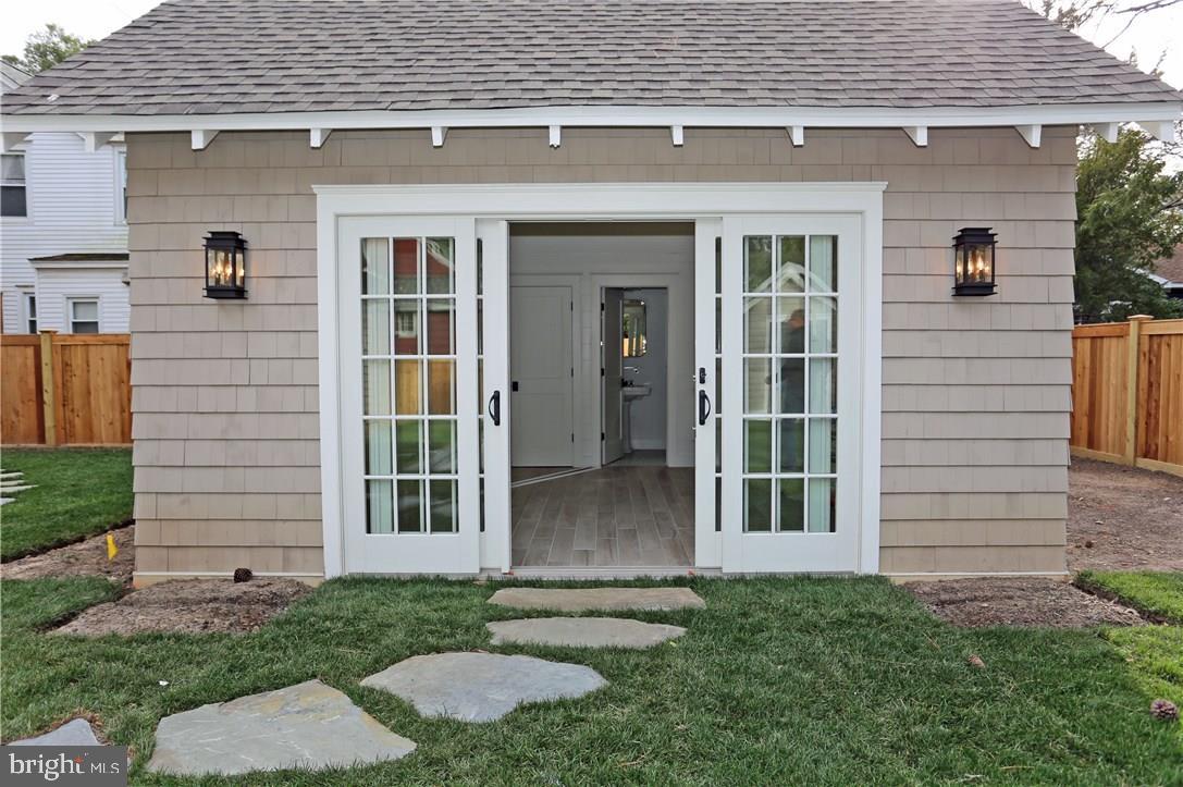 NORTH REHOBOTH - Residential