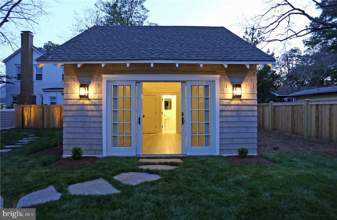 NORTH REHOBOTH - Residential