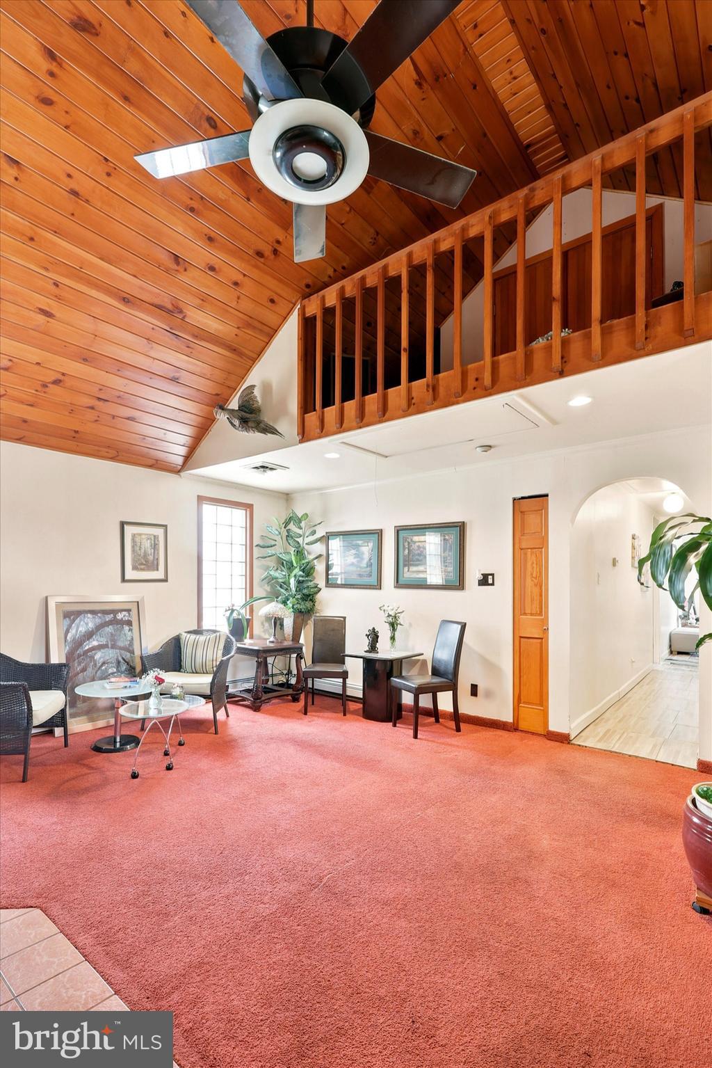 897 PINE HILL ROAD 00
