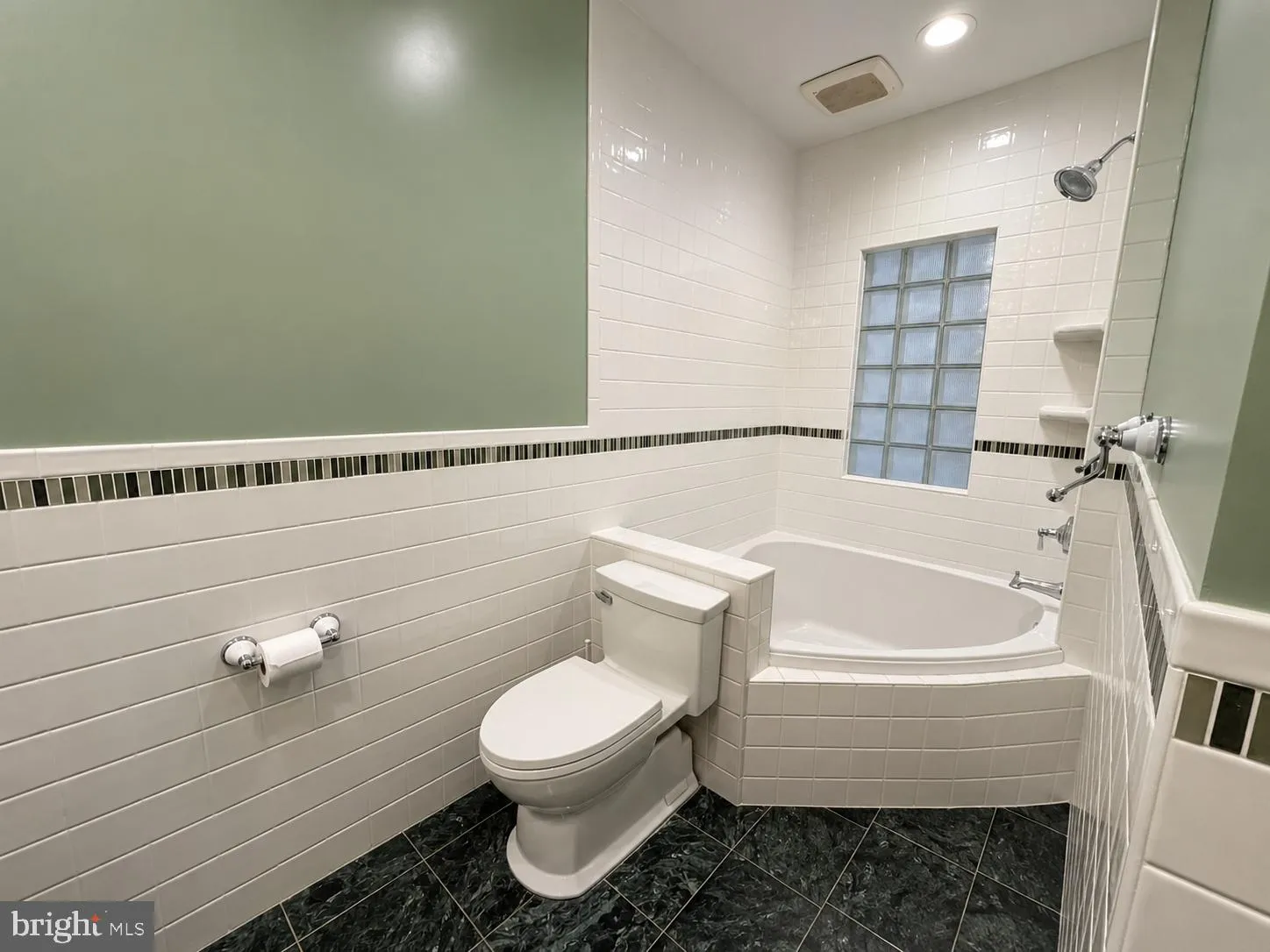 Additional image 55 of 640 6th Street NE, Washington, DC 20002