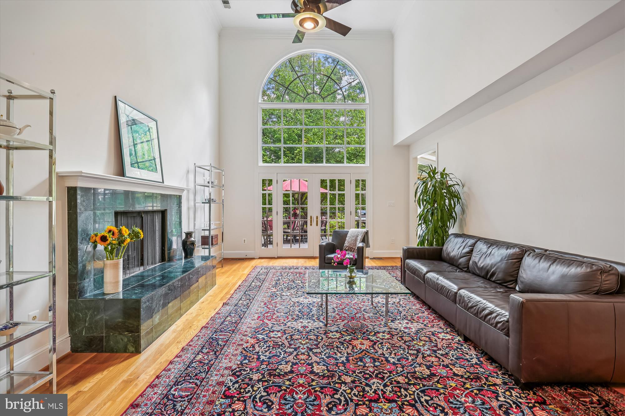 MARY KNOLLS - Residential