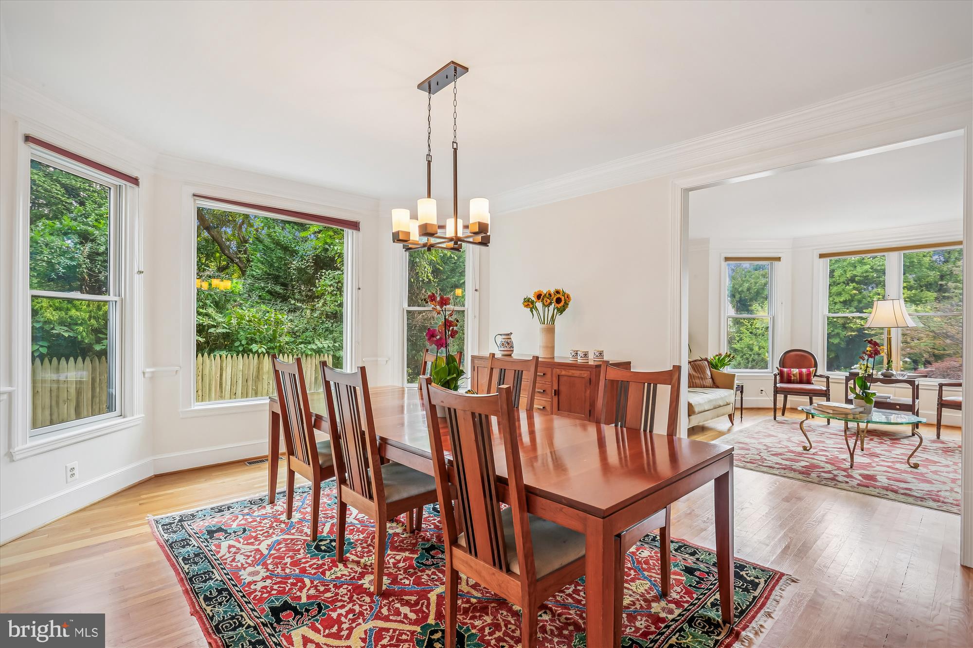 MARY KNOLLS - Residential