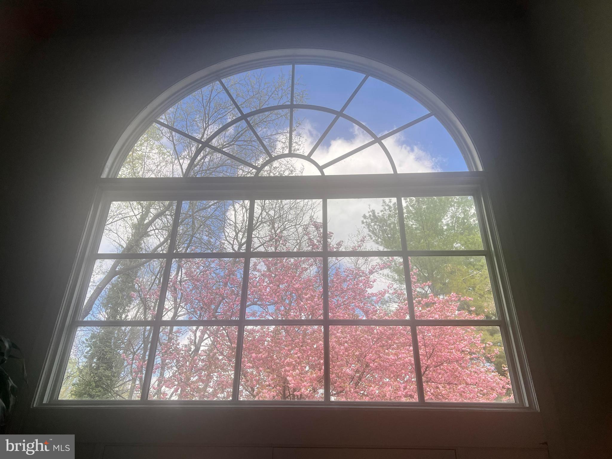 MARY KNOLLS - Residential