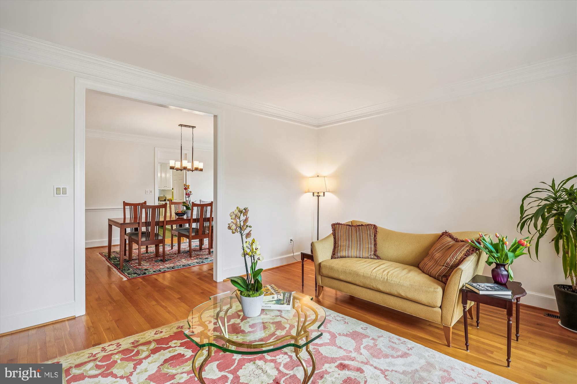 MARY KNOLLS - Residential