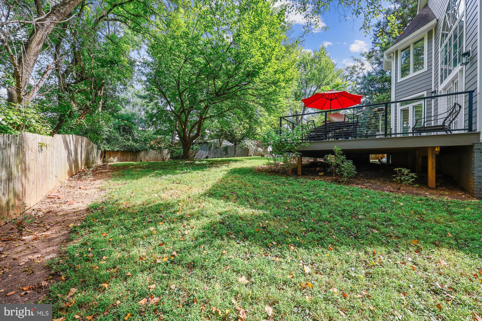 MARY KNOLLS - Residential