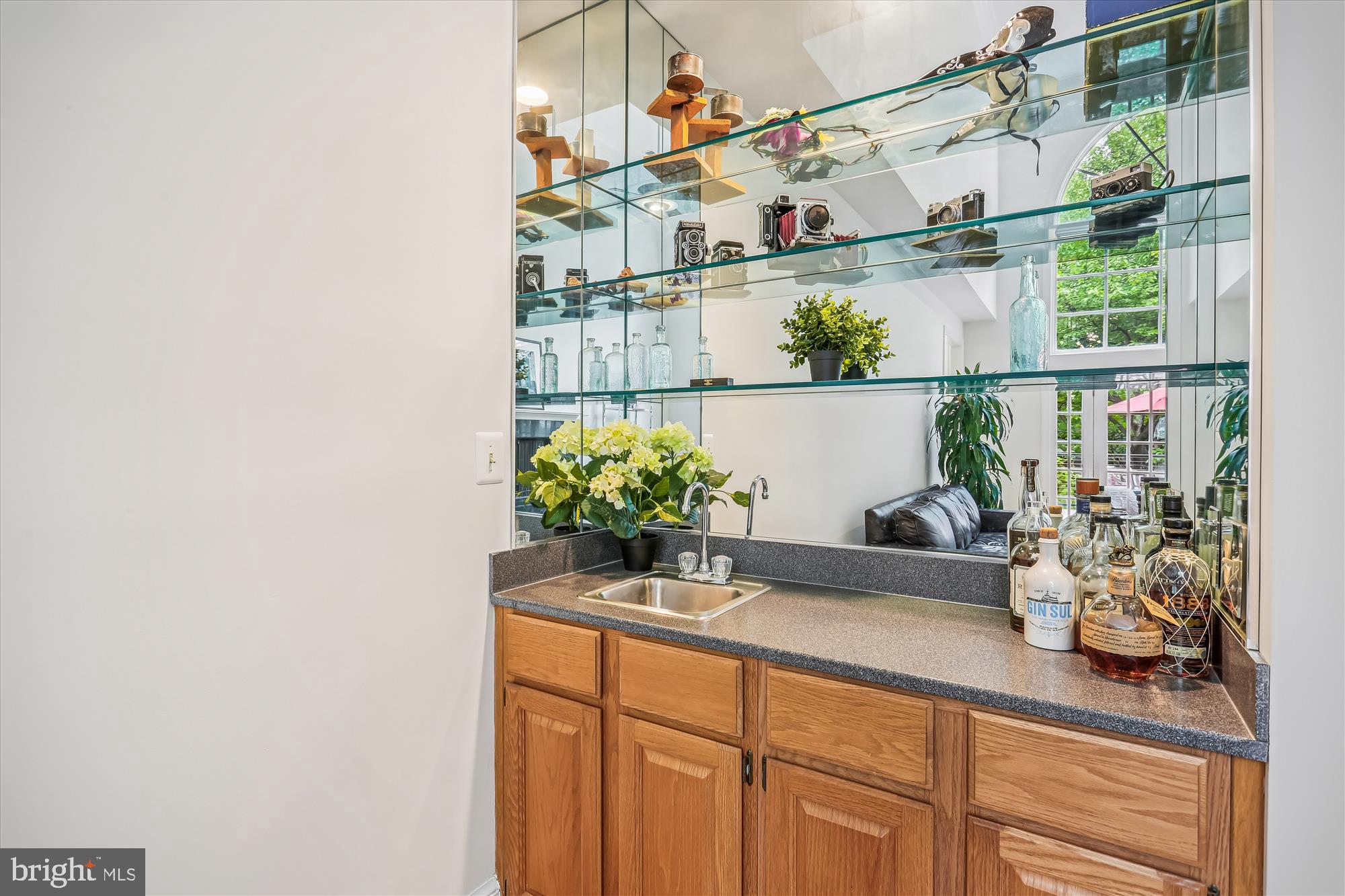 MARY KNOLLS - Residential