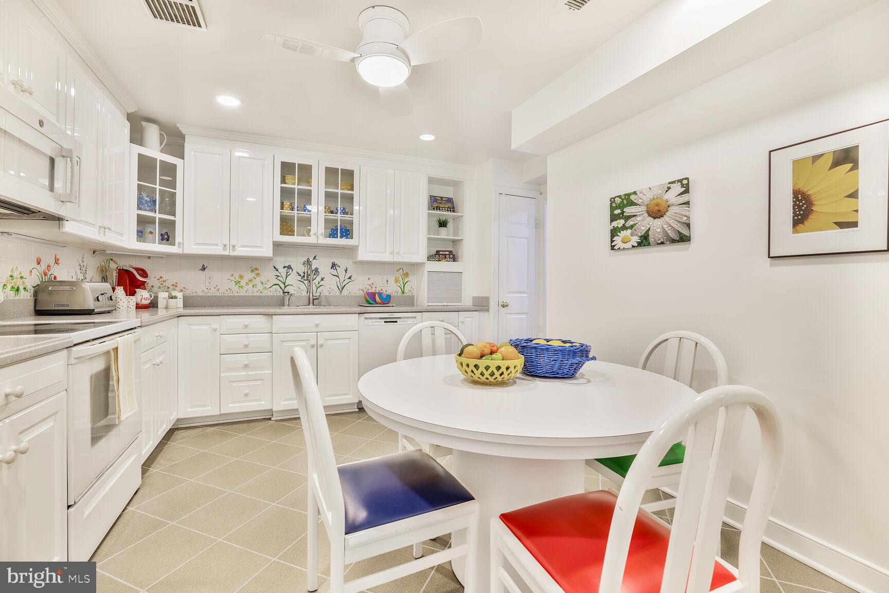 11400 STRAND DRIVE R-316