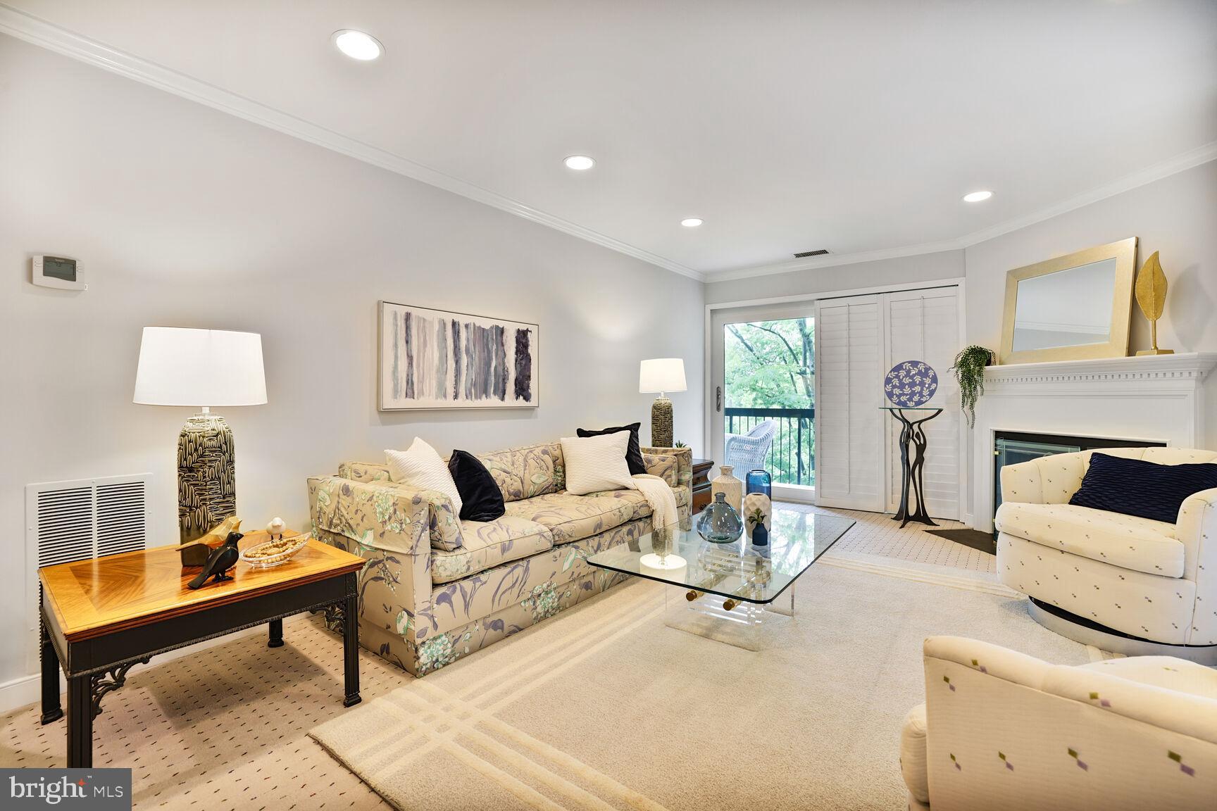 11400 STRAND DRIVE R-316
