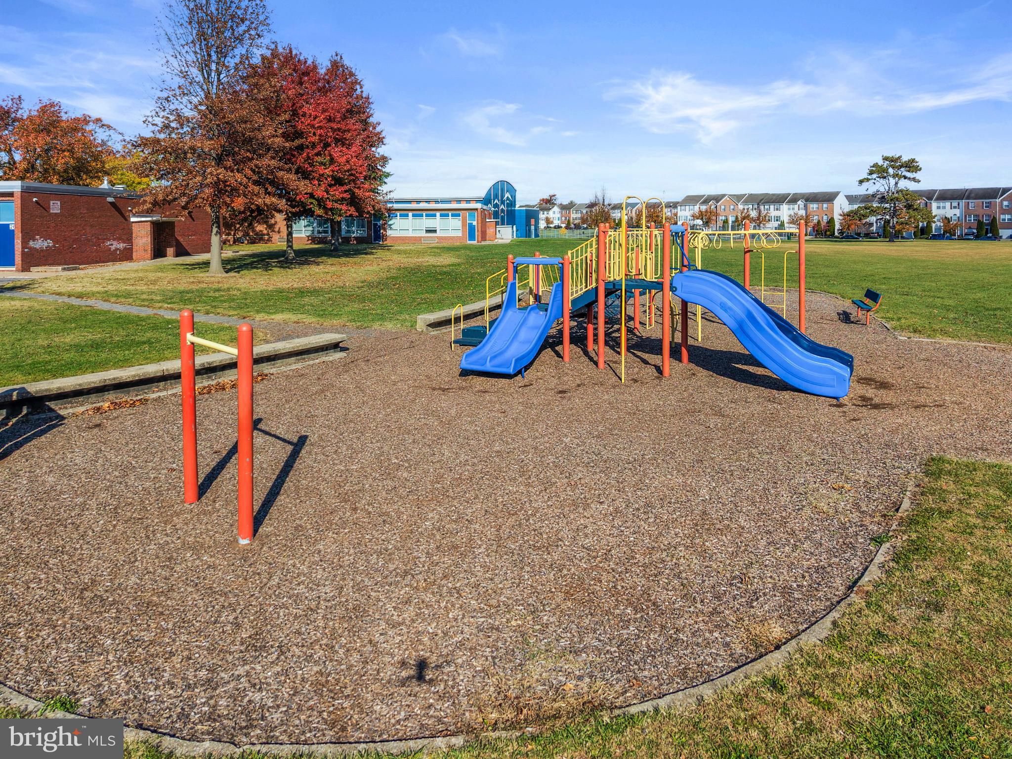 MIRAMAR LANDING - Residential