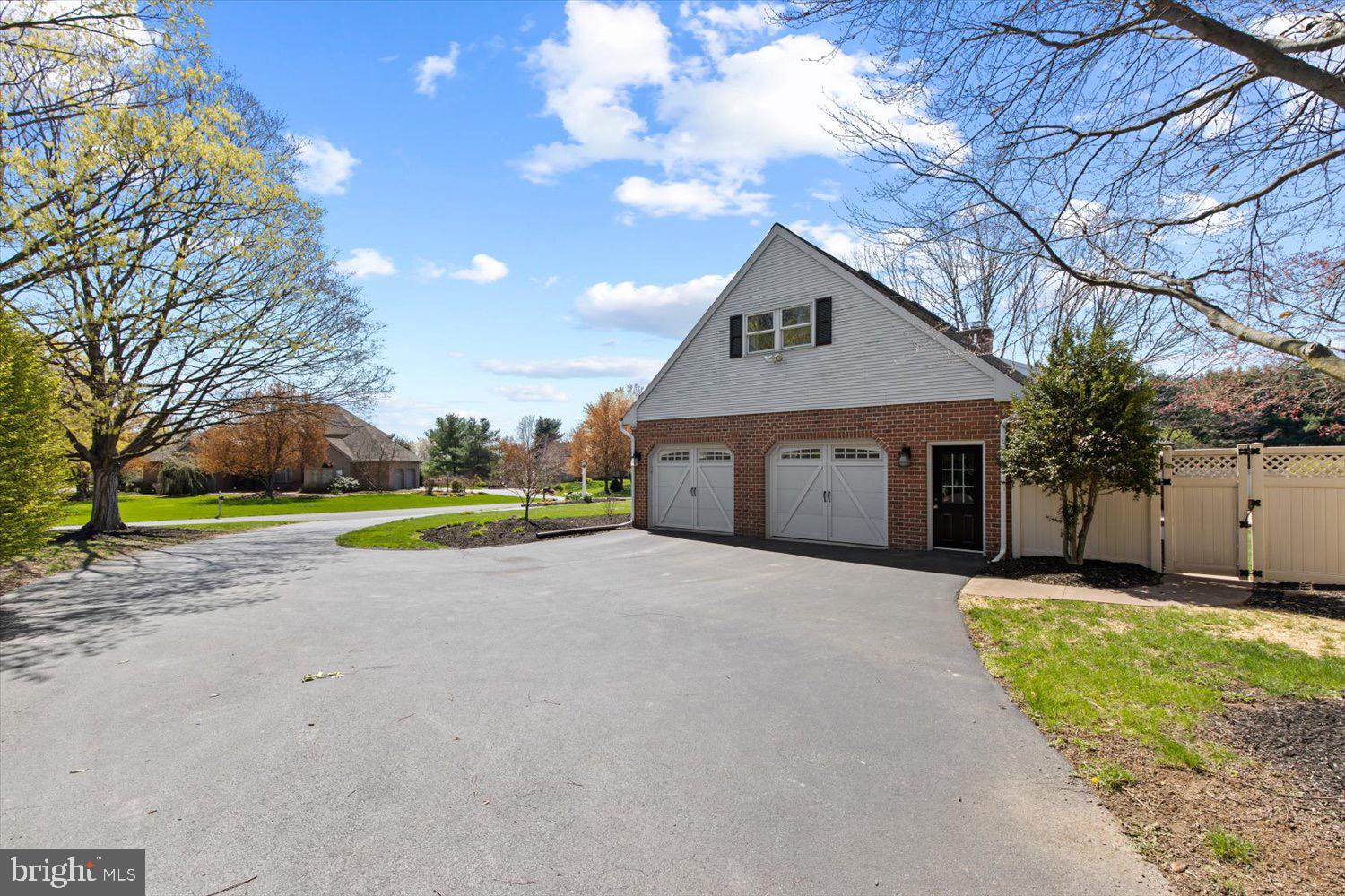 BUCKWOOD HILLS - Residential