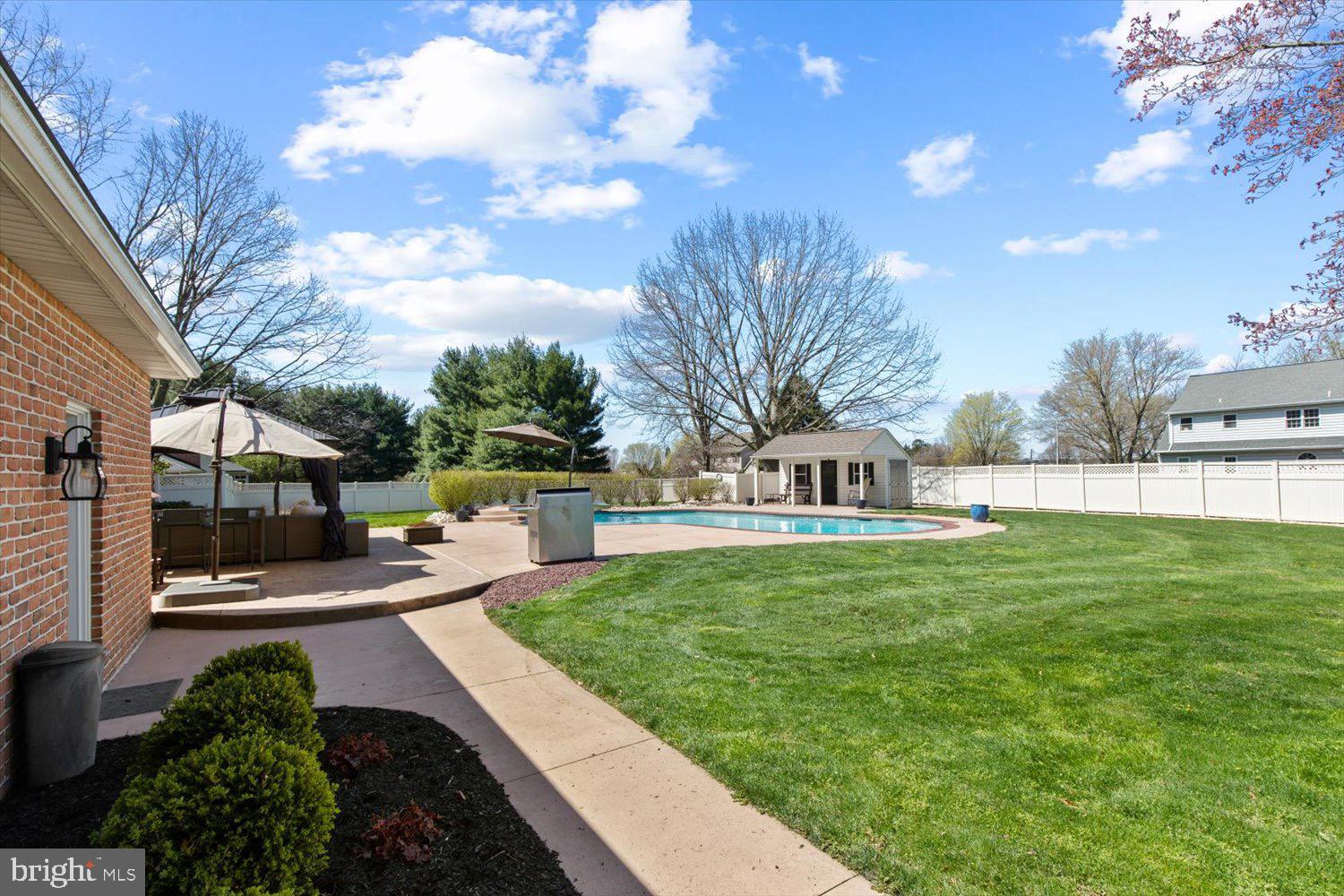 BUCKWOOD HILLS - Residential