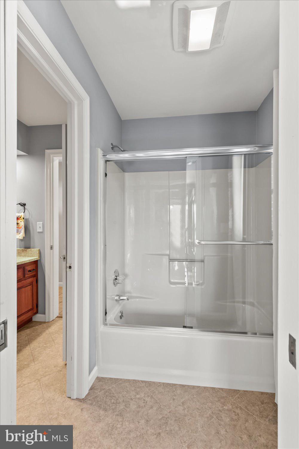 BUCKWOOD HILLS - Residential