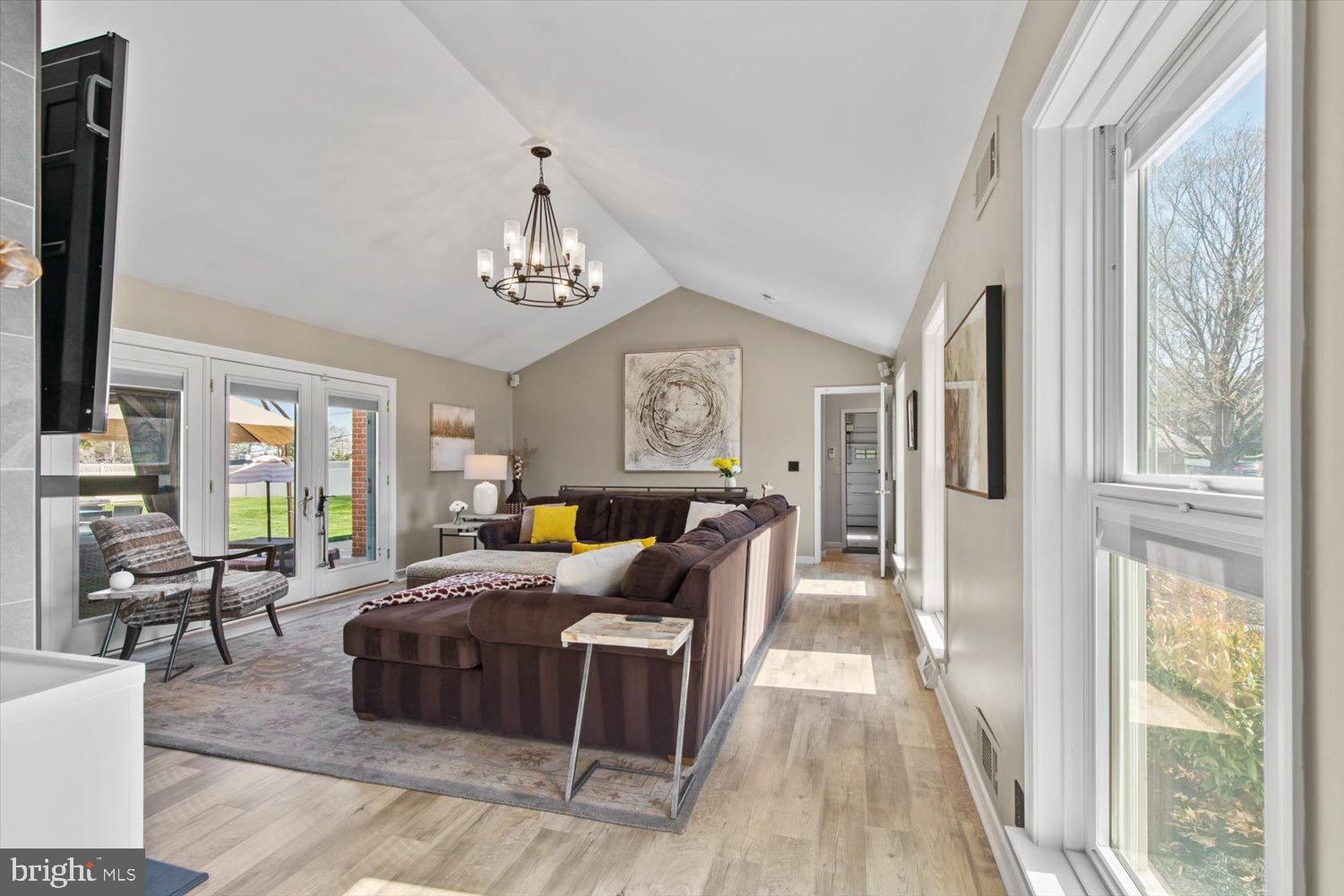 BUCKWOOD HILLS - Residential