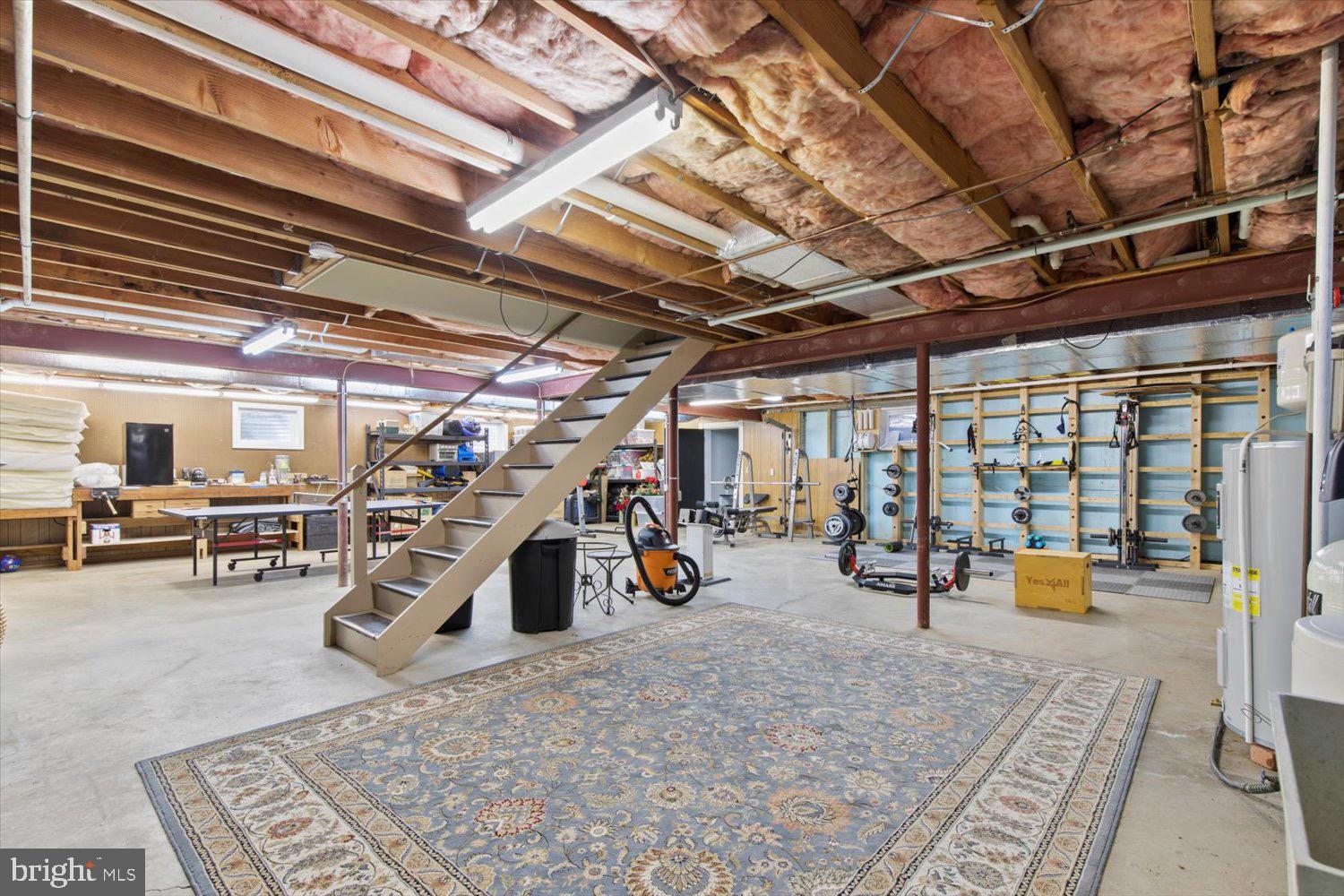 BUCKWOOD HILLS - Residential