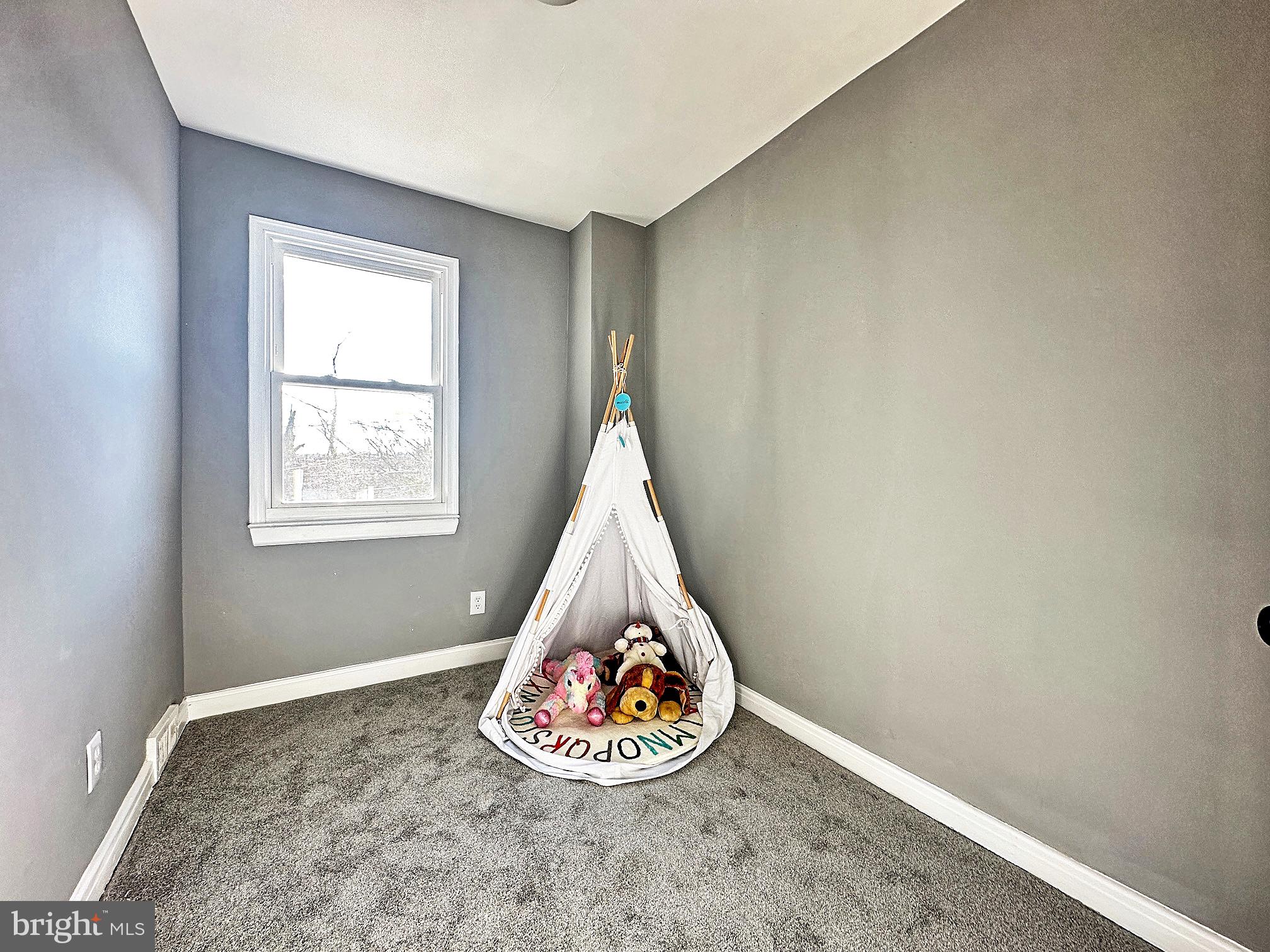 UPLANDS - Residential