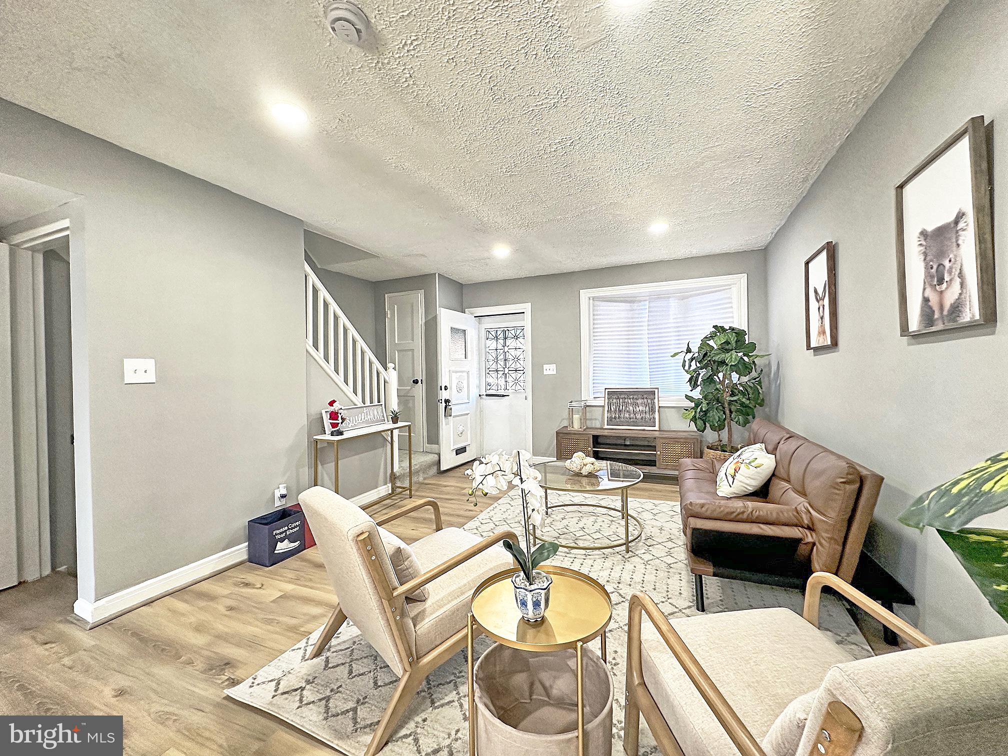 UPLANDS - Residential