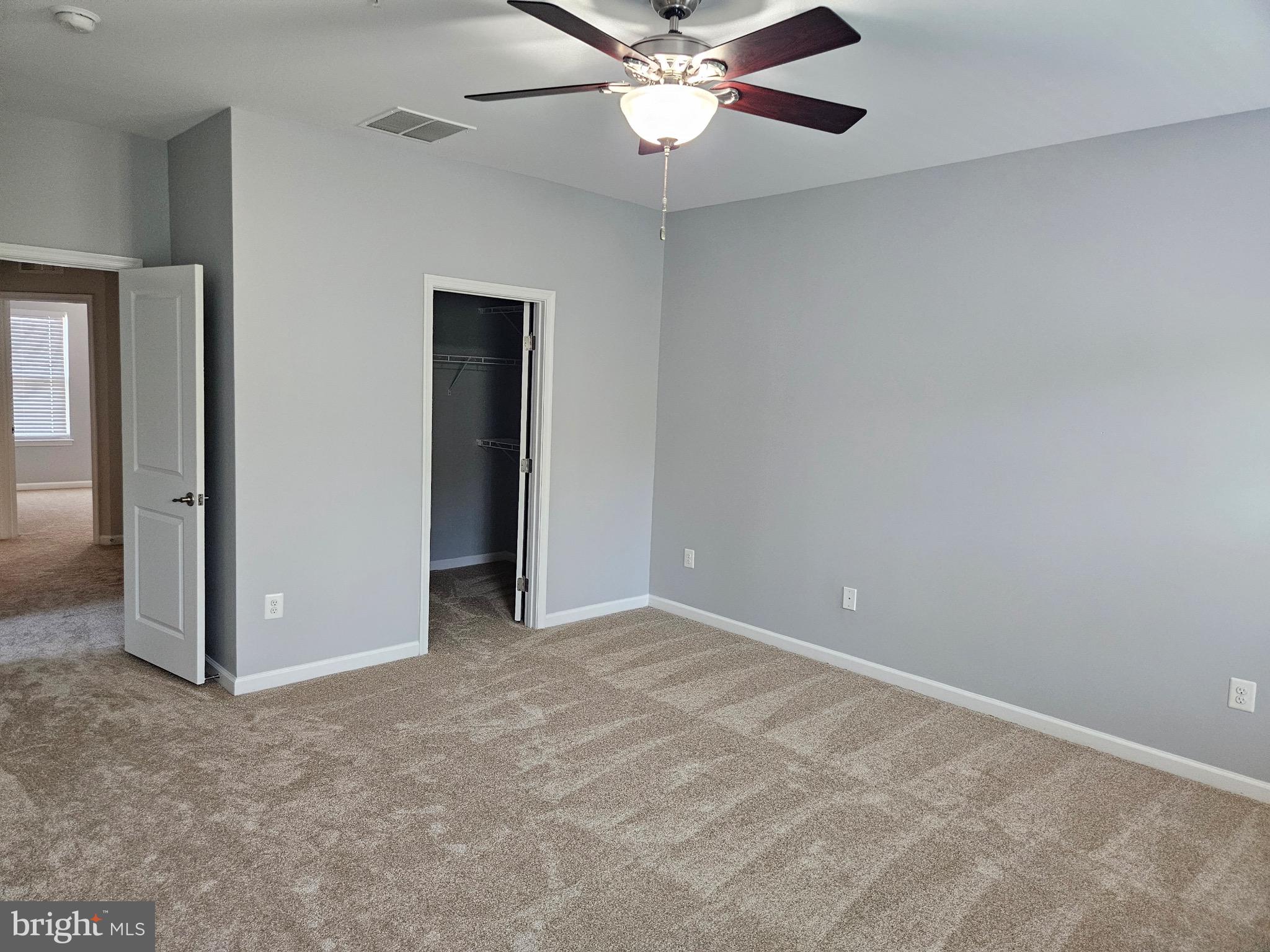 RAINCLIFFE - Residential Lease