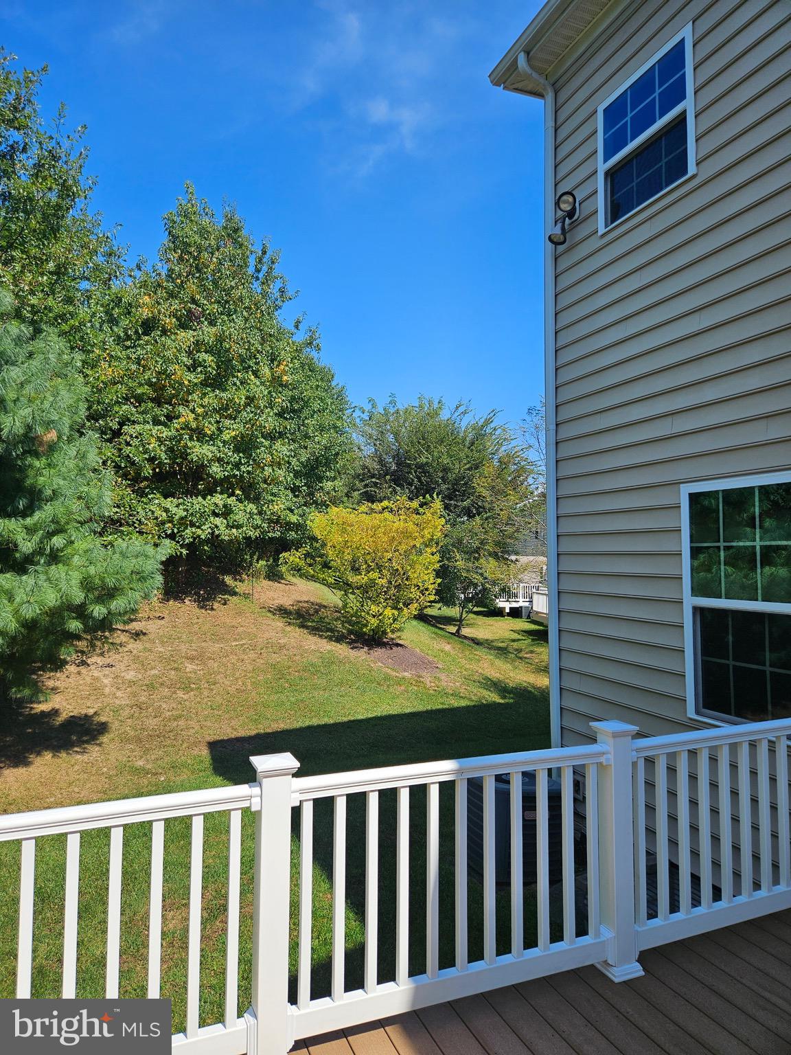 RAINCLIFFE - Residential Lease