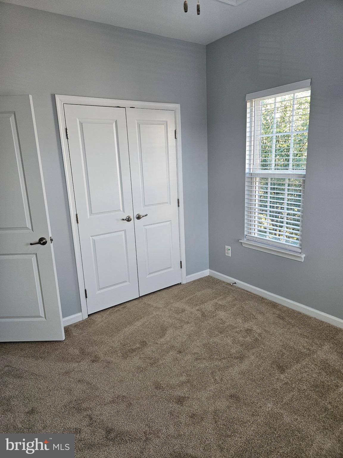 RAINCLIFFE - Residential Lease