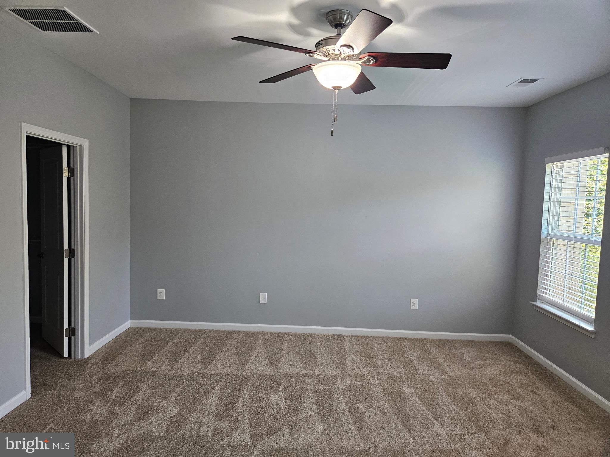 RAINCLIFFE - Residential Lease