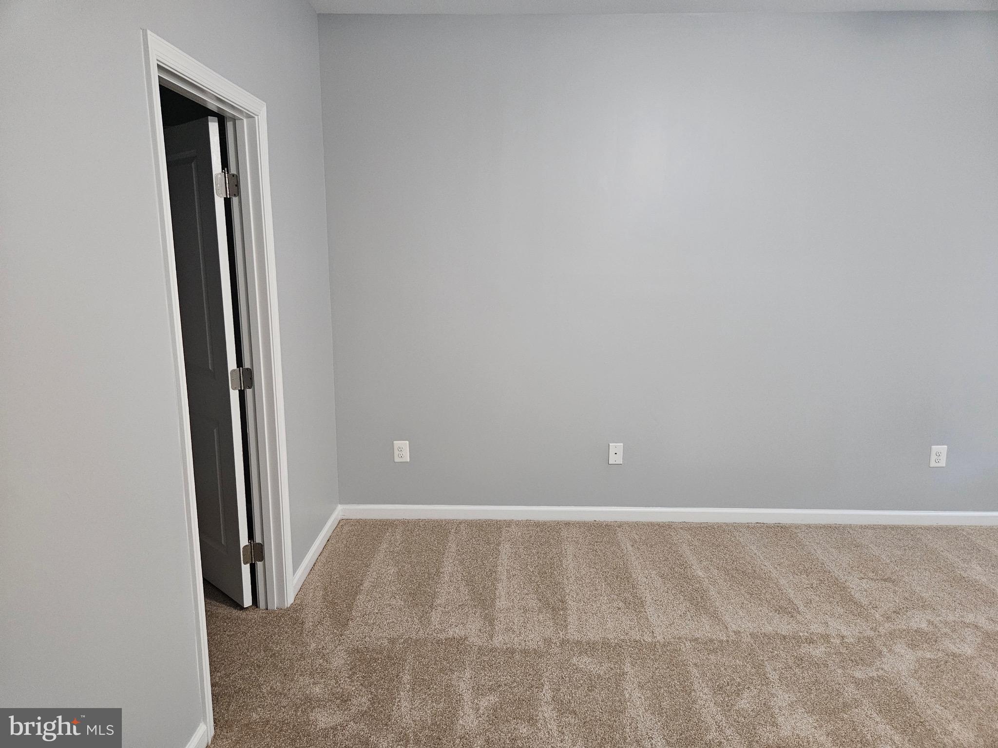 RAINCLIFFE - Residential Lease