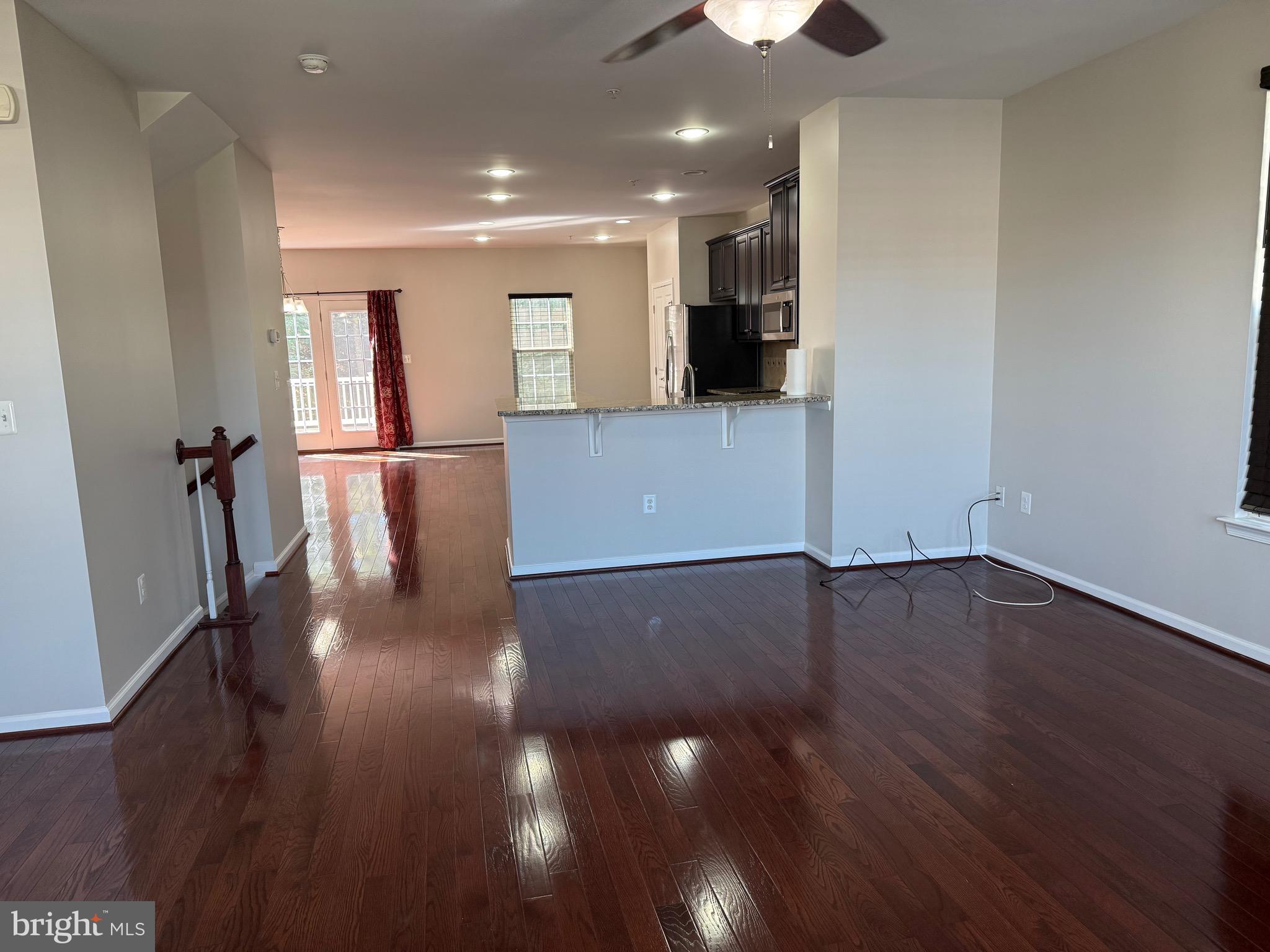 RAINCLIFFE - Residential Lease