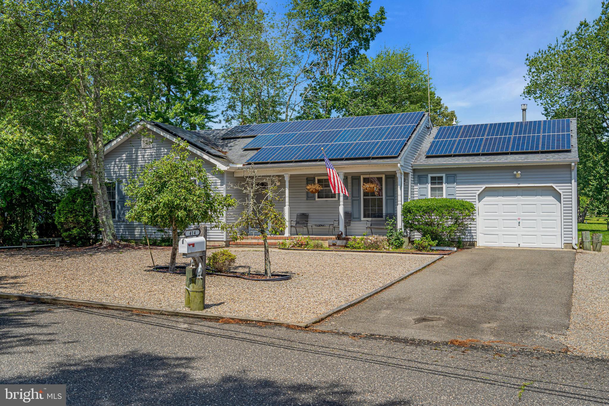 414 RIVERVIEW ROAD