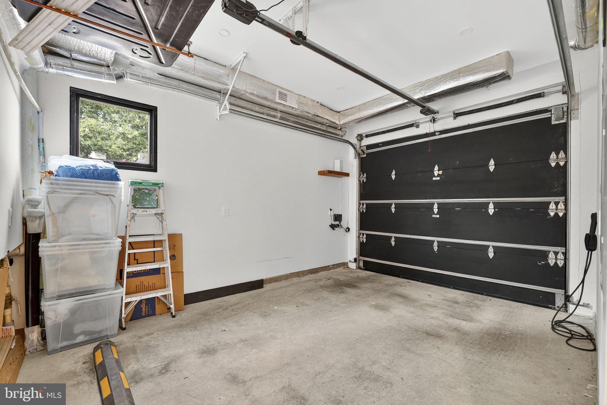 CAPITOL HILL - Residential