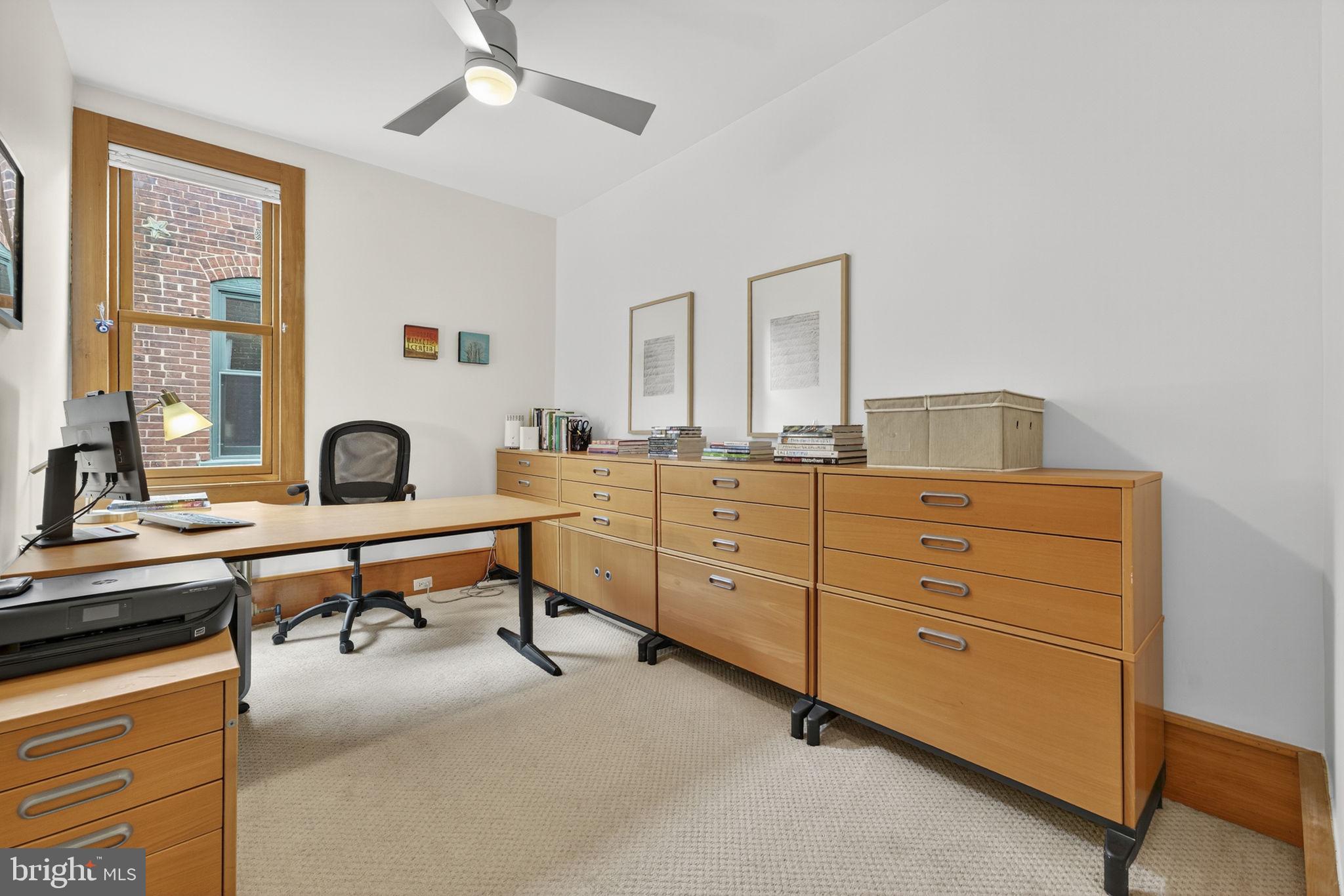 CAPITOL HILL - Residential